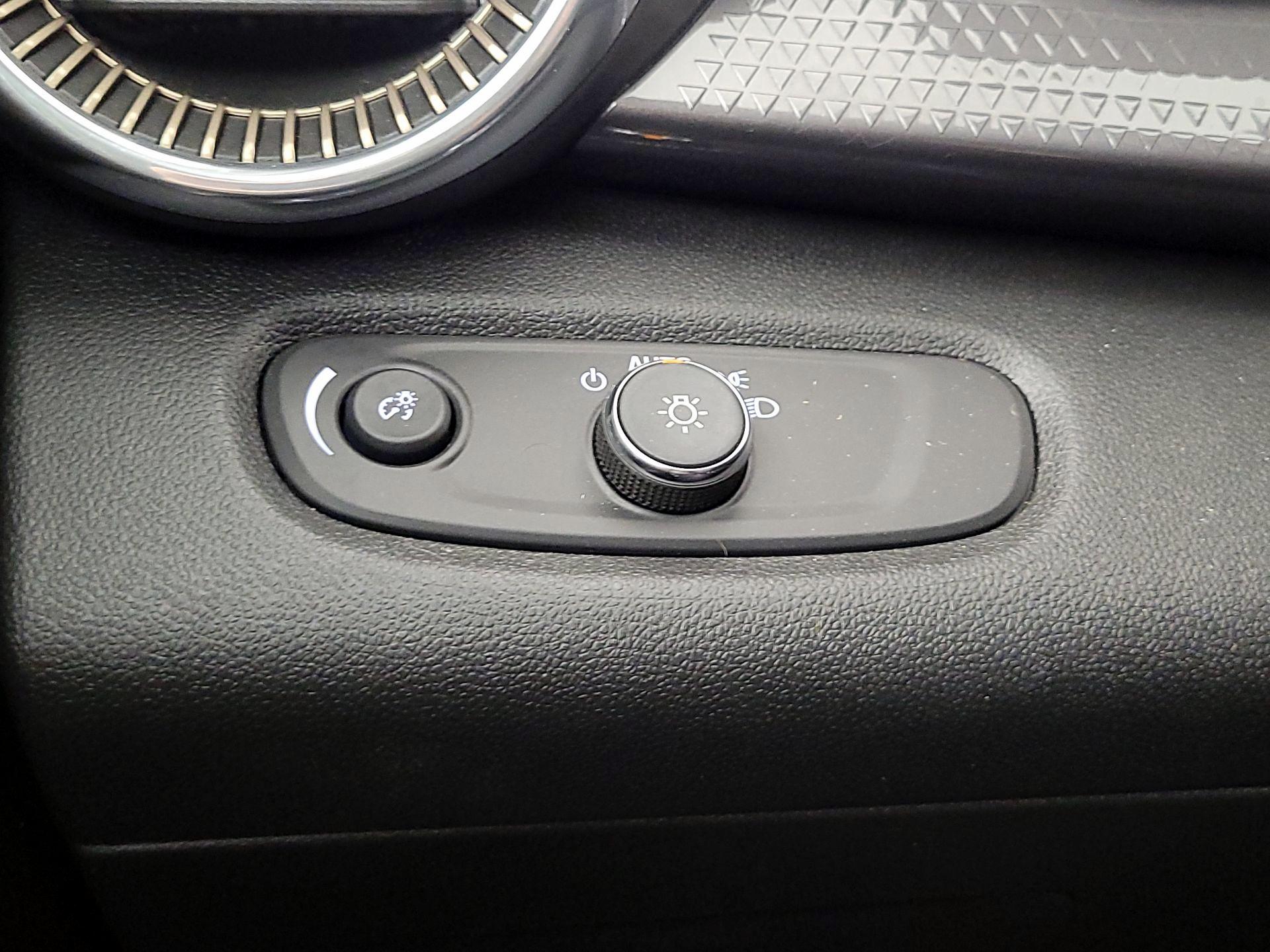 Thumbnail: 2024 Chevrolet Trax - 13