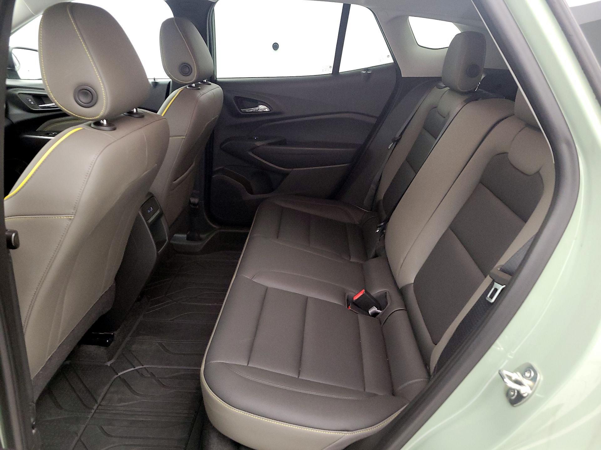 Thumbnail: 2024 Chevrolet Trax - 19