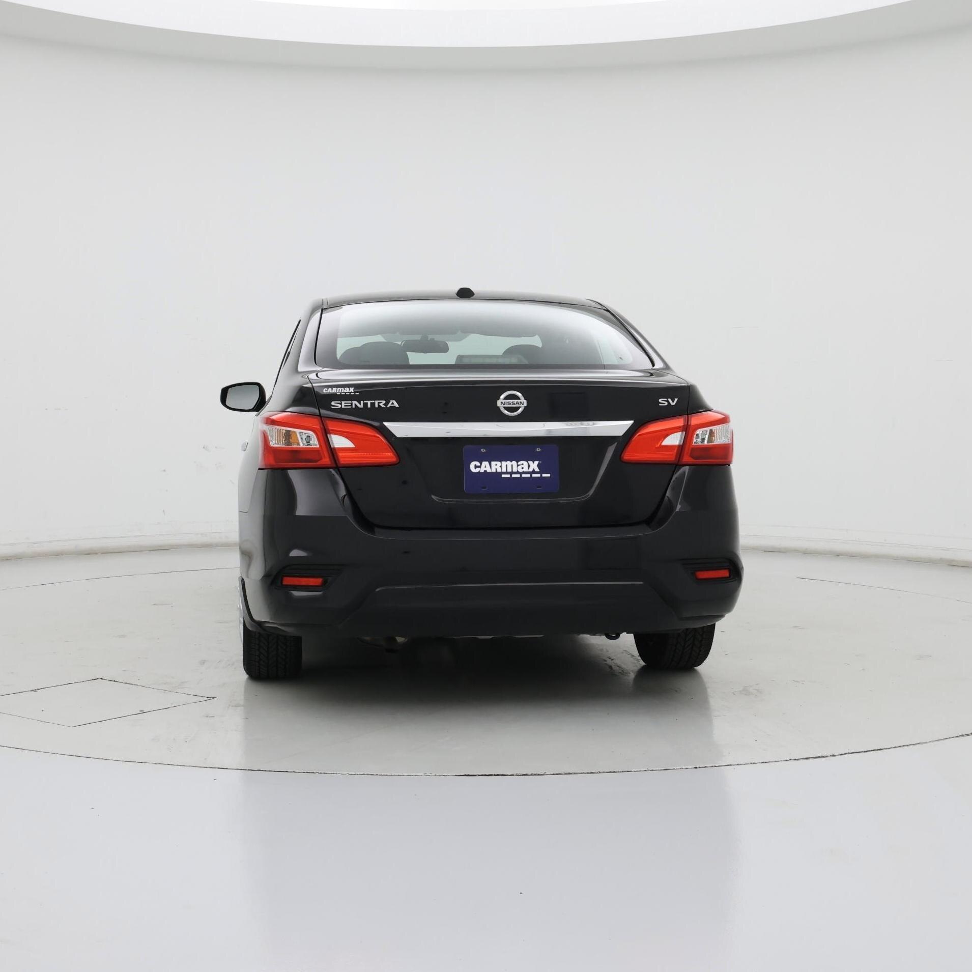 Thumbnail: 2017 Nissan Sentra - 6