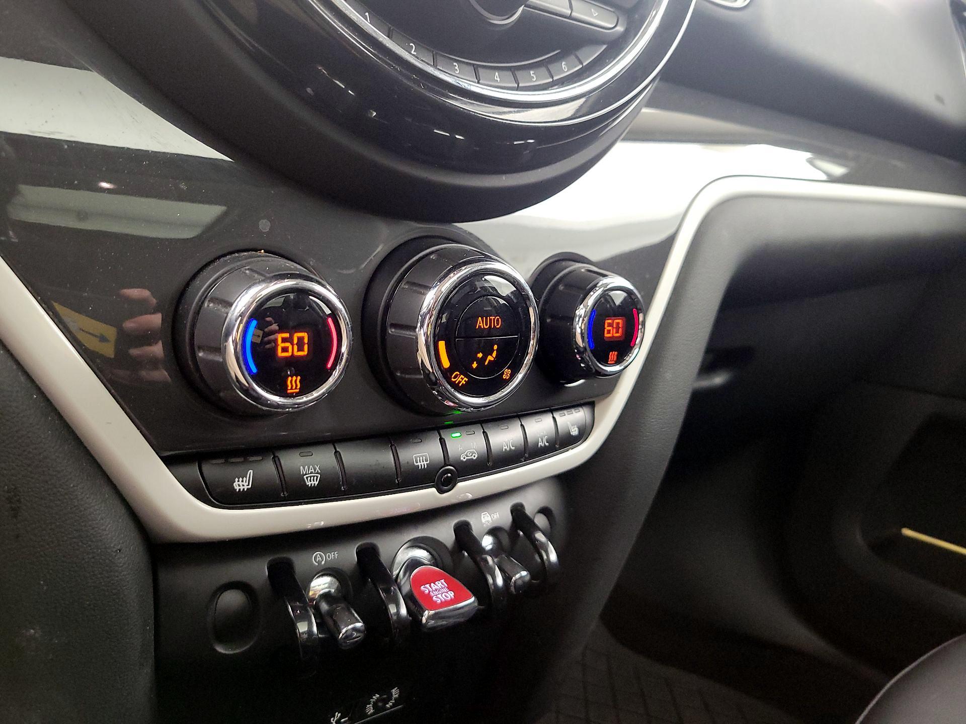 Thumbnail: 2017 MINI Cooper Countryman - 15