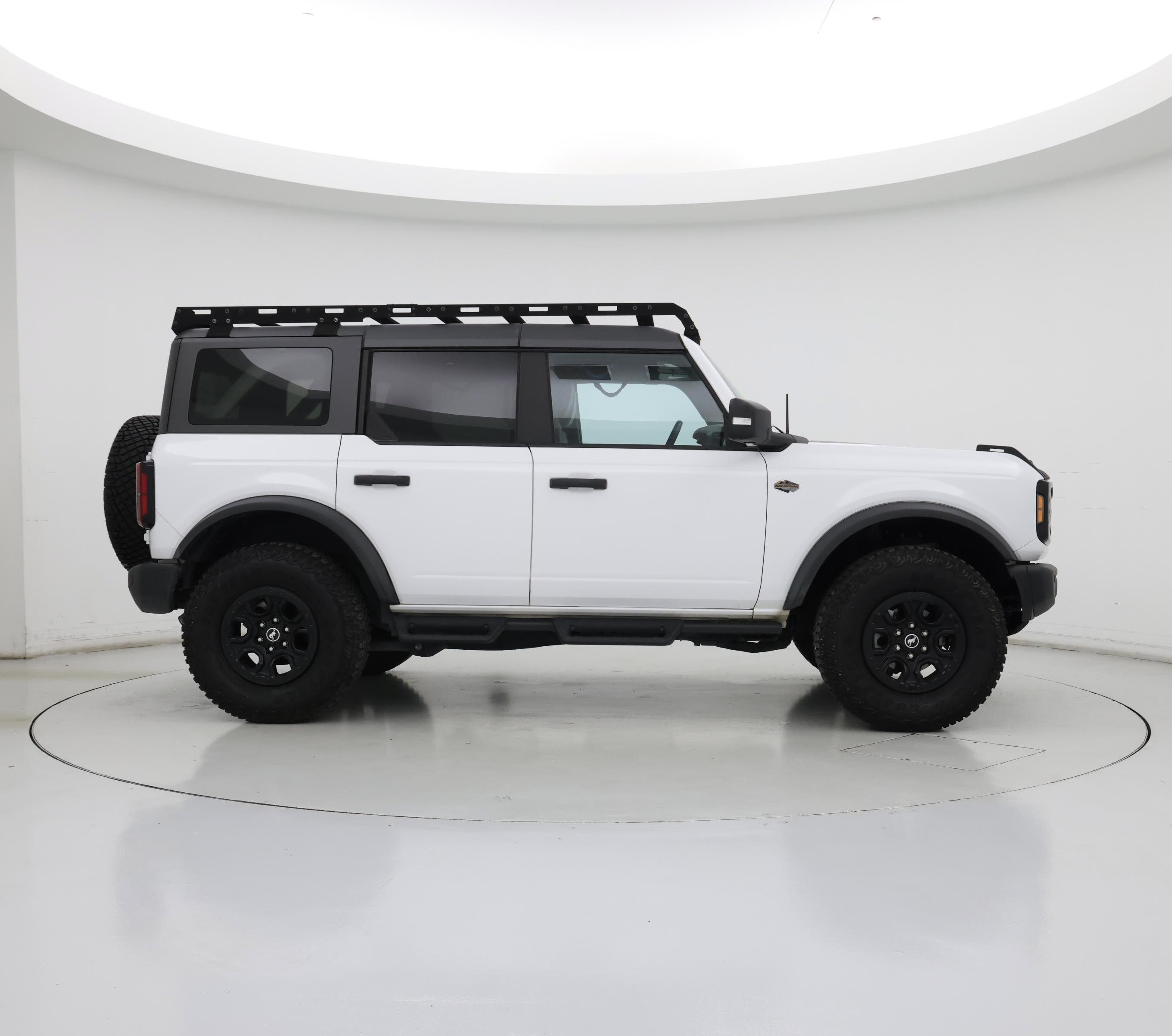 Thumbnail: 2023 Ford Bronco - 7