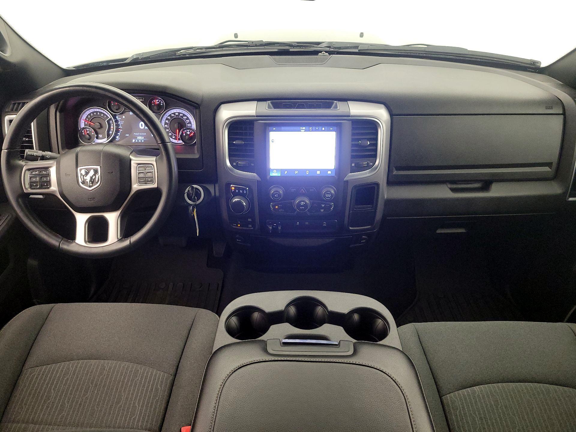 Thumbnail: 2022 RAM 1500 Classic - 9