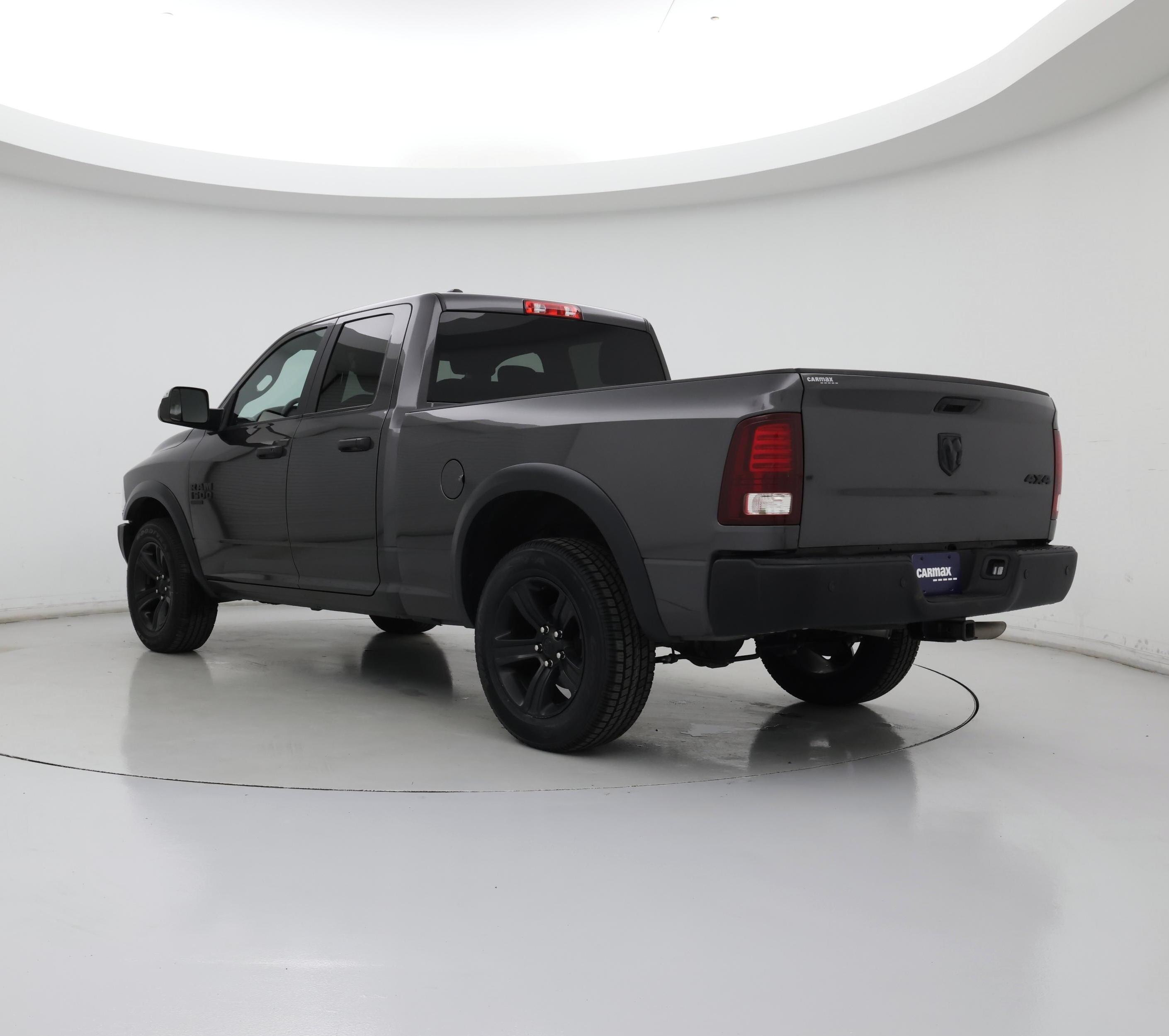 Thumbnail: 2022 RAM 1500 Classic - 2