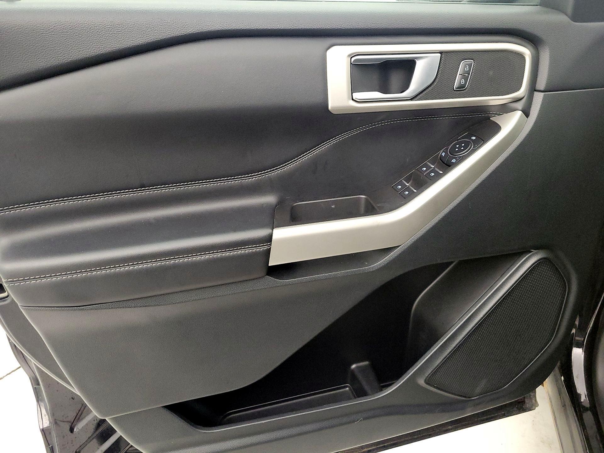 Thumbnail: 2023 Ford Explorer - 12