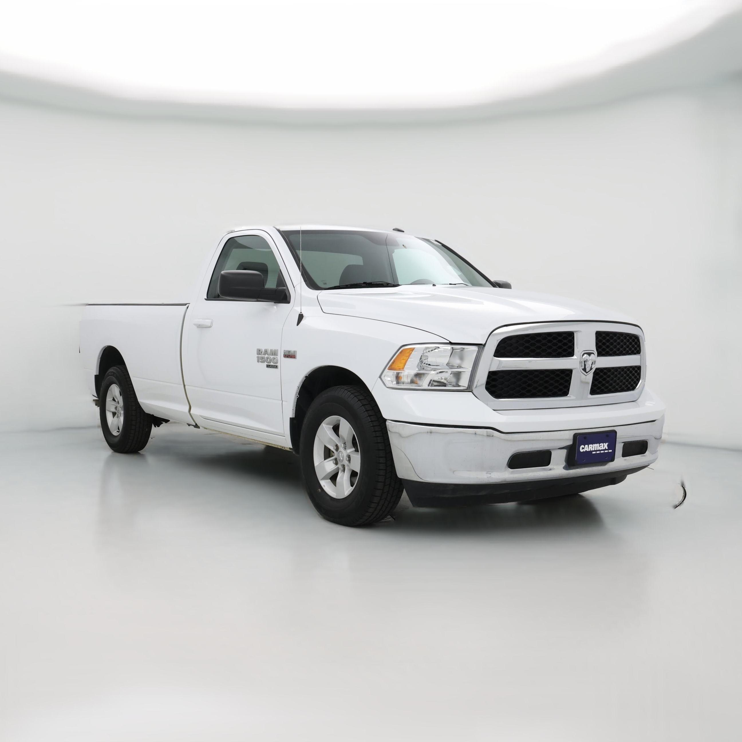 Thumbnail: 2021 RAM 1500 Classic - 1