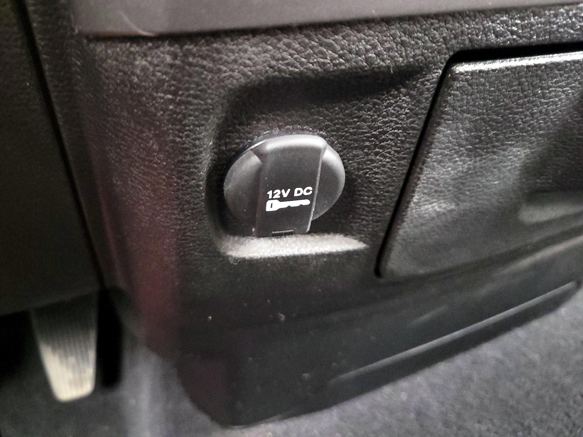 Thumbnail: 2021 RAM 1500 Classic - 18