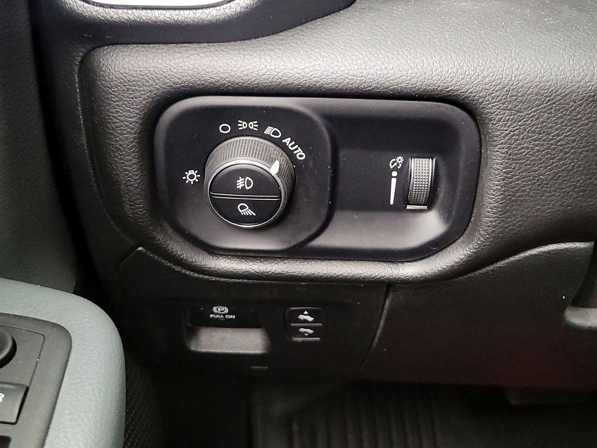 Thumbnail: 2023 RAM 1500 - 13