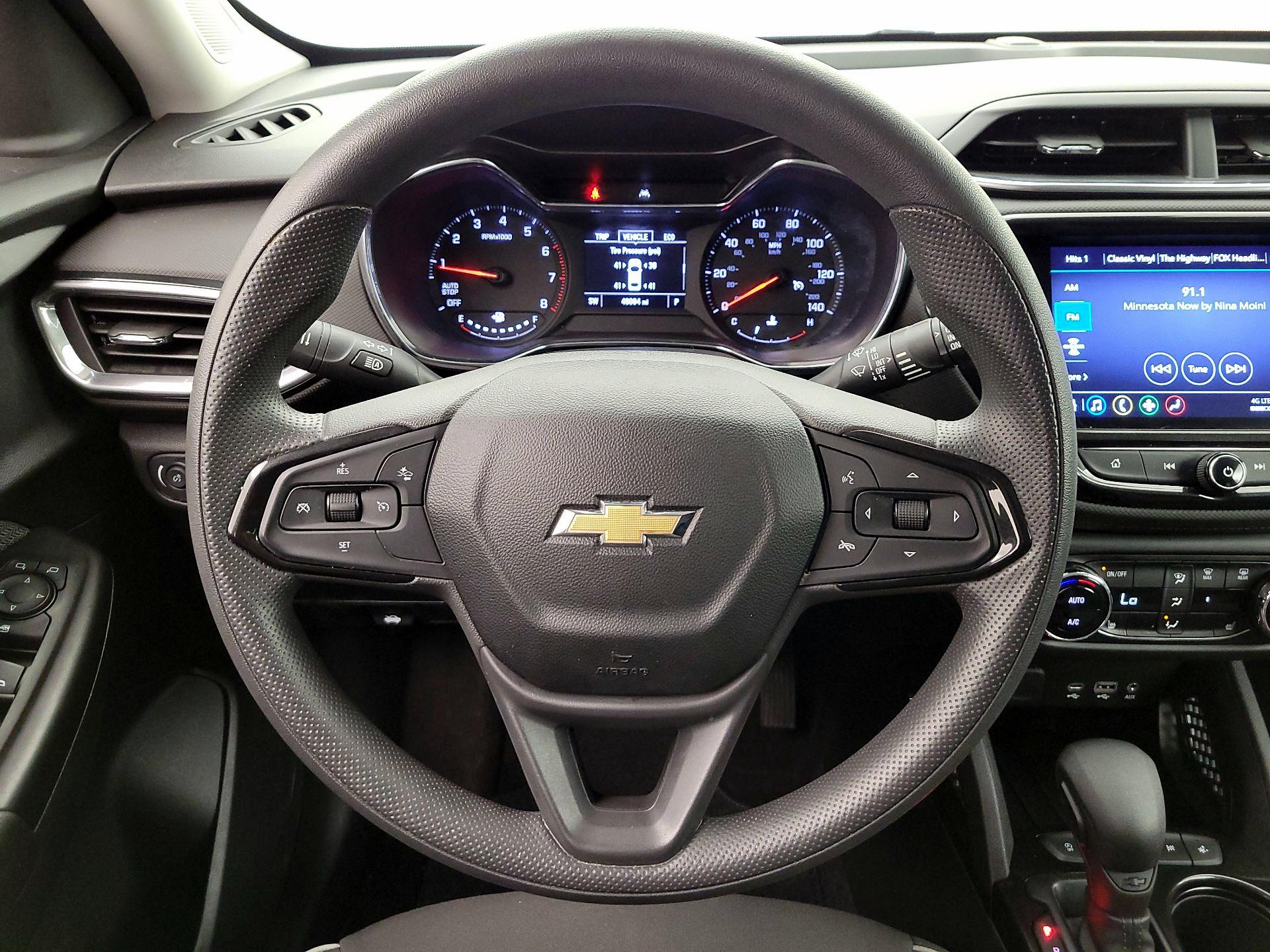 Thumbnail: 2022 Chevrolet TrailBlazer - 10