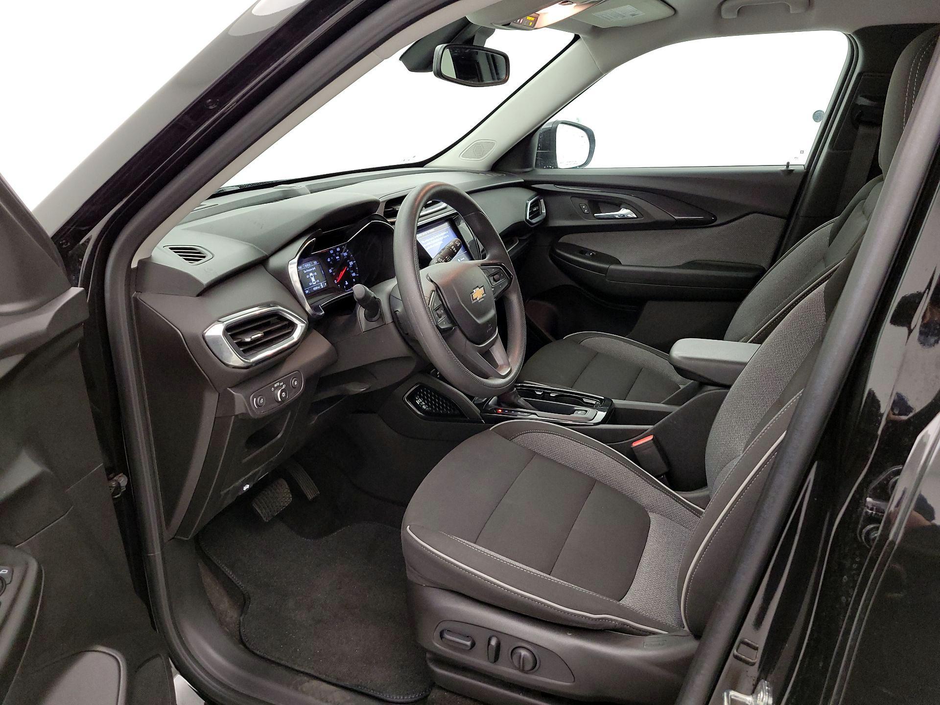 Thumbnail: 2022 Chevrolet TrailBlazer - 11