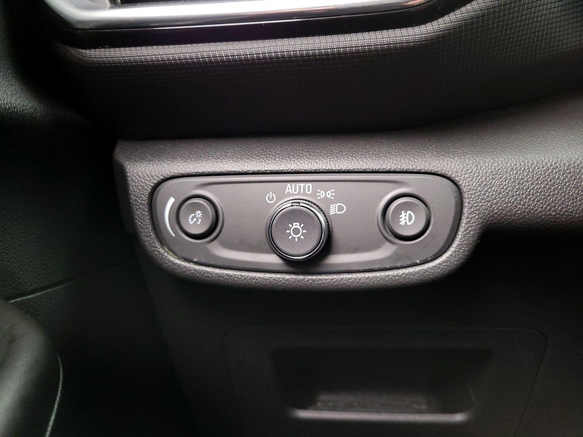 Thumbnail: 2022 Chevrolet TrailBlazer - 13