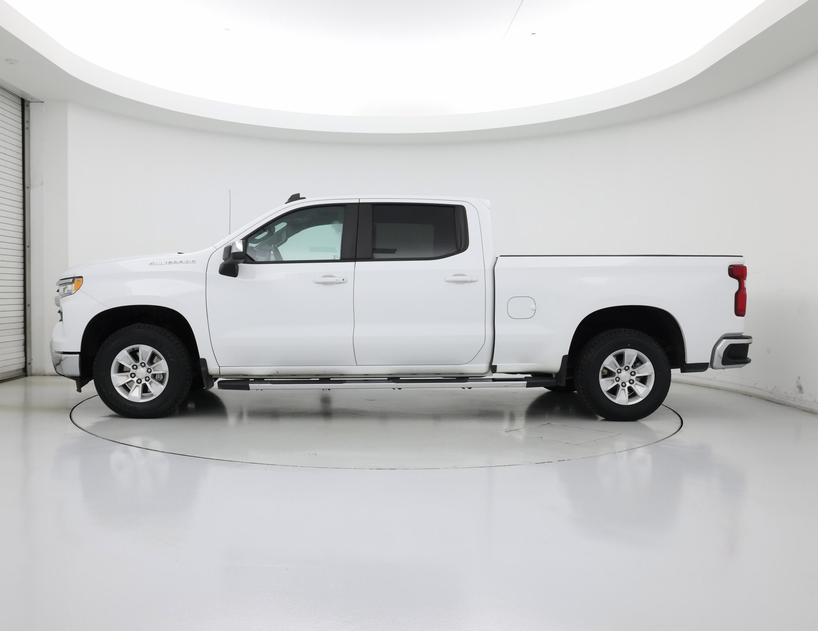 Thumbnail: 2024 Chevrolet Silverado 1500 - 3