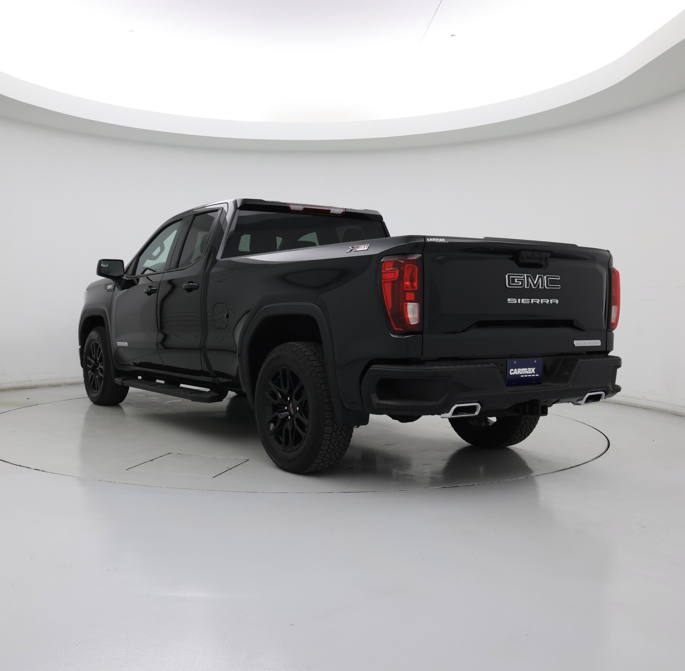 Thumbnail: 2023 GMC Sierra 1500 - 2