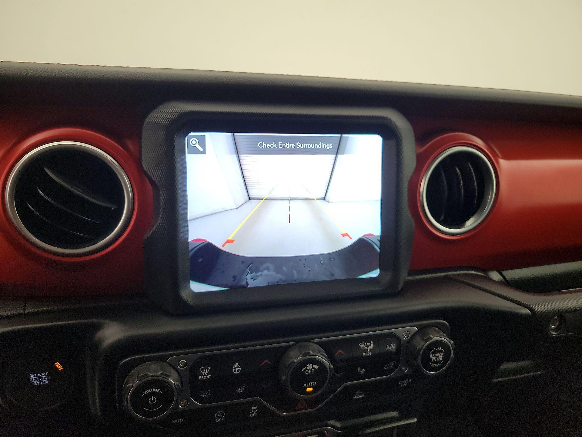 Thumbnail: 2023 Jeep Gladiator - 15