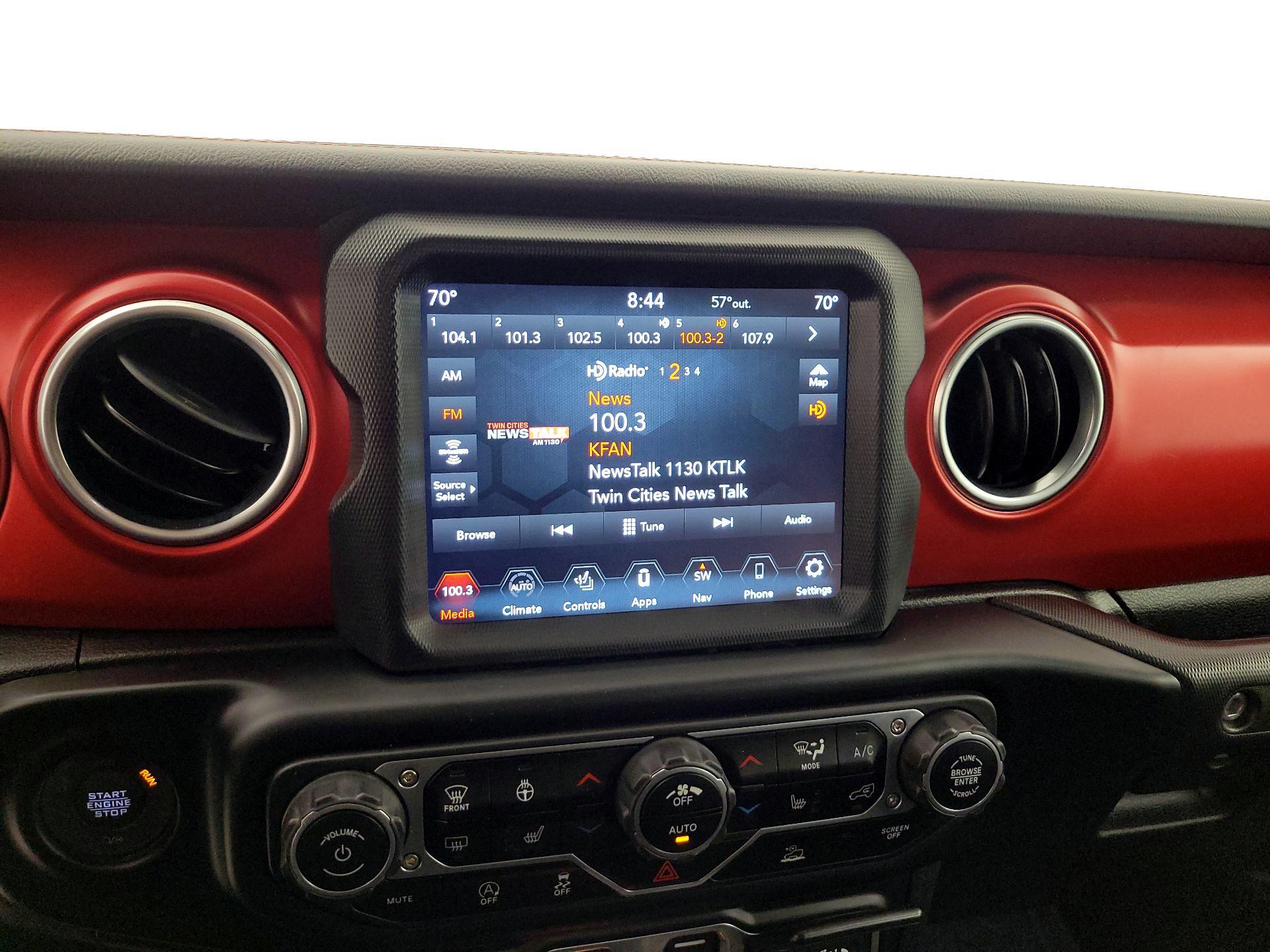 Thumbnail: 2023 Jeep Gladiator - 16