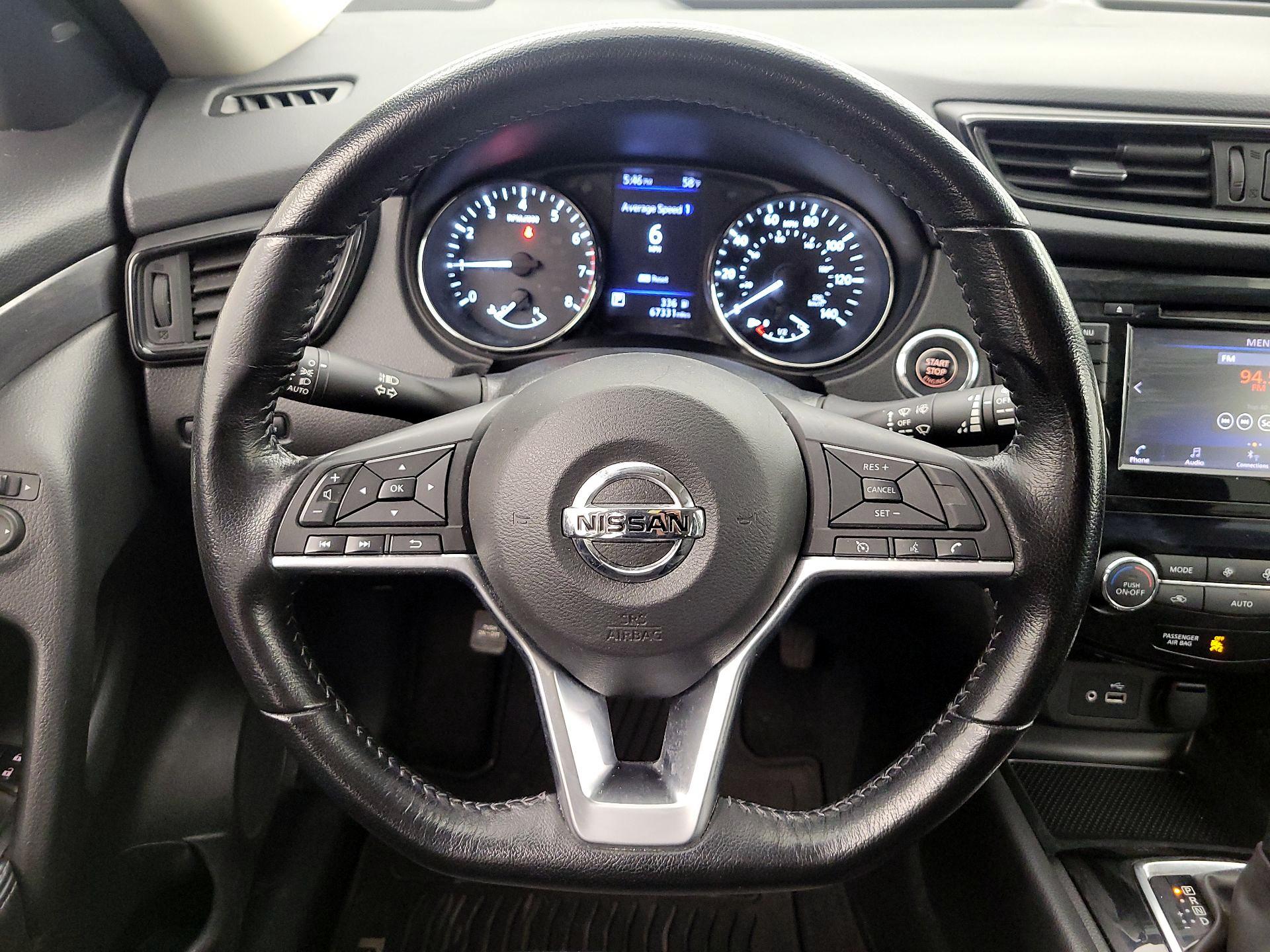 Thumbnail: 2020 Nissan Rogue - 10