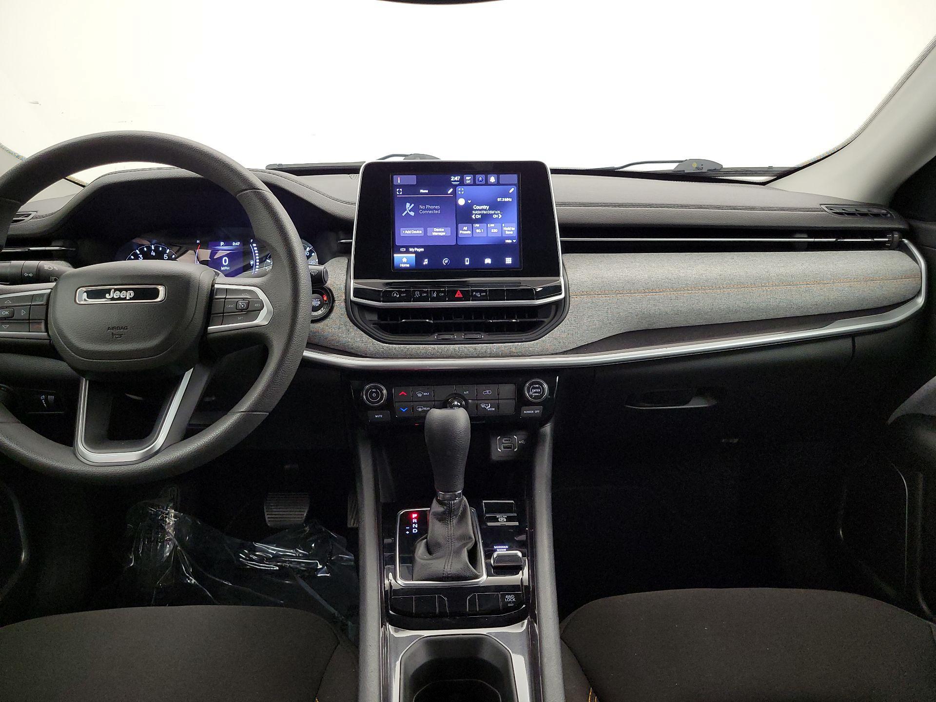Thumbnail: 2022 Jeep Compass - 9