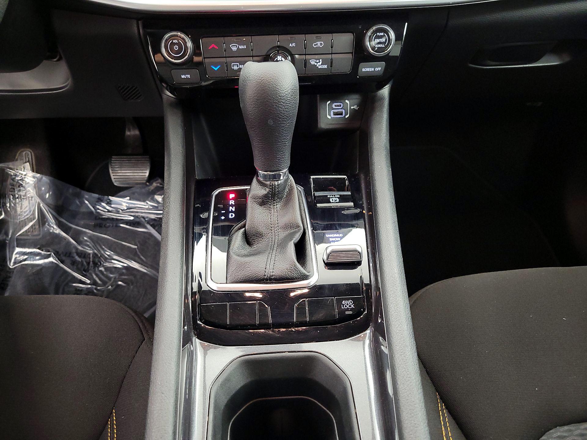 Thumbnail: 2022 Jeep Compass - 17
