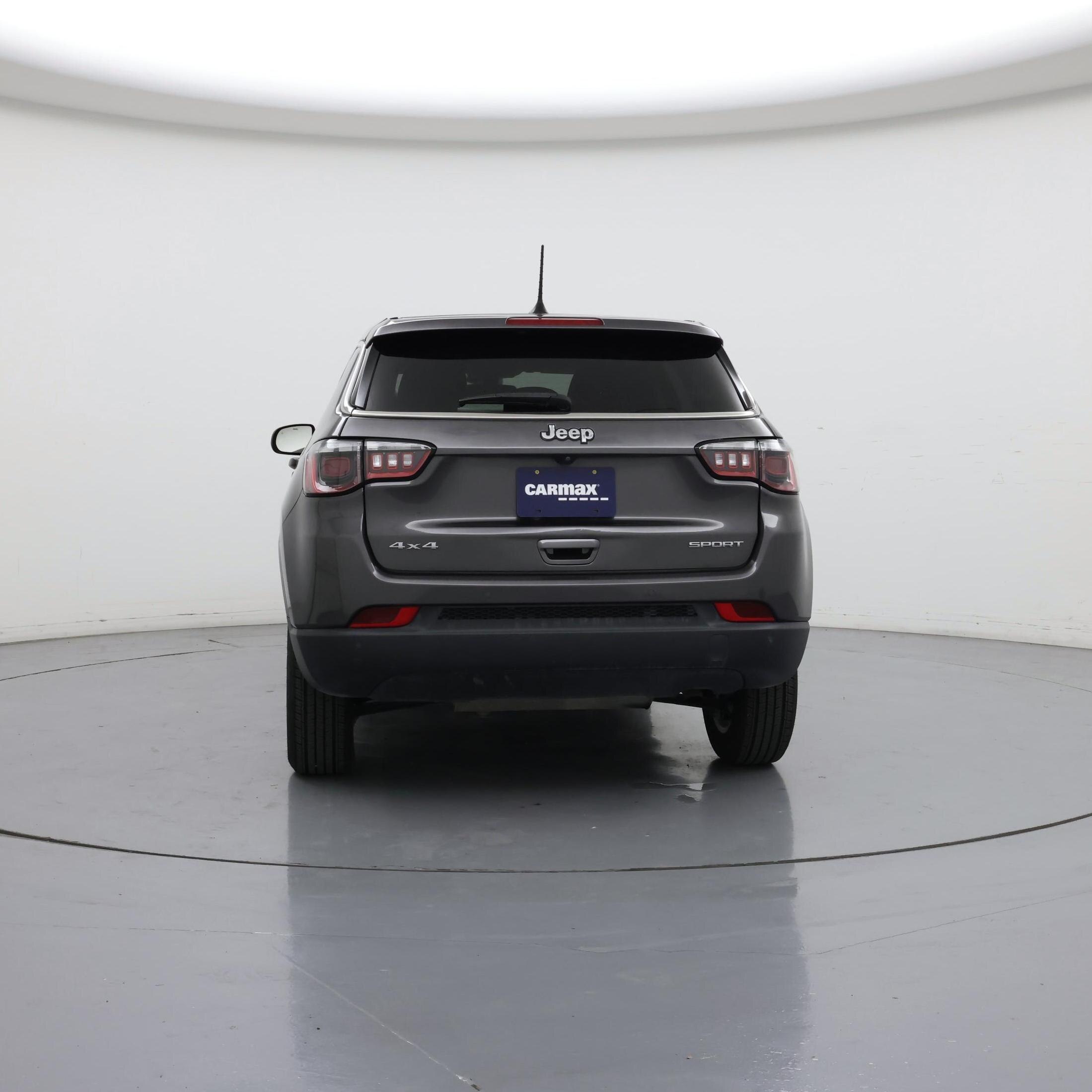 Thumbnail: 2022 Jeep Compass - 6
