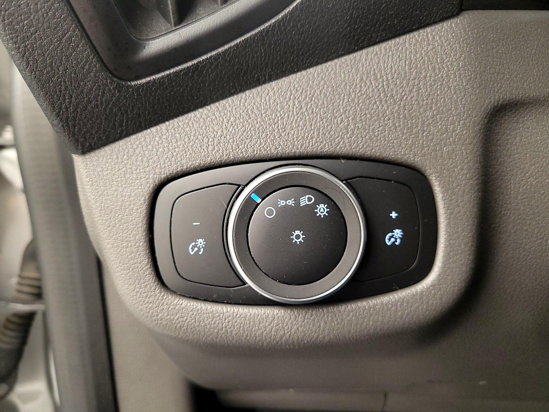 Thumbnail: 2022 Ford Transit Series - 13