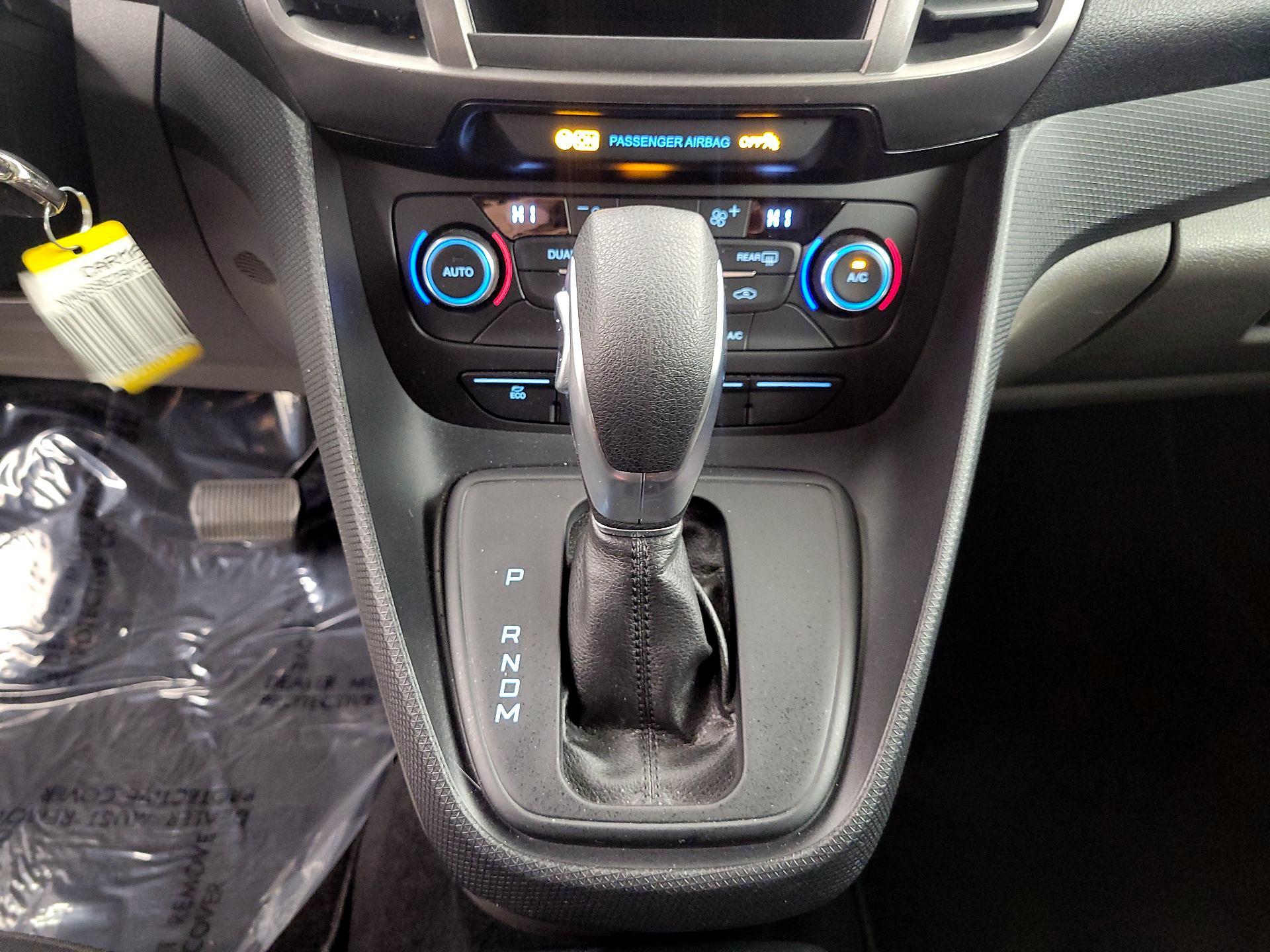 Thumbnail: 2022 Ford Transit Series - 17