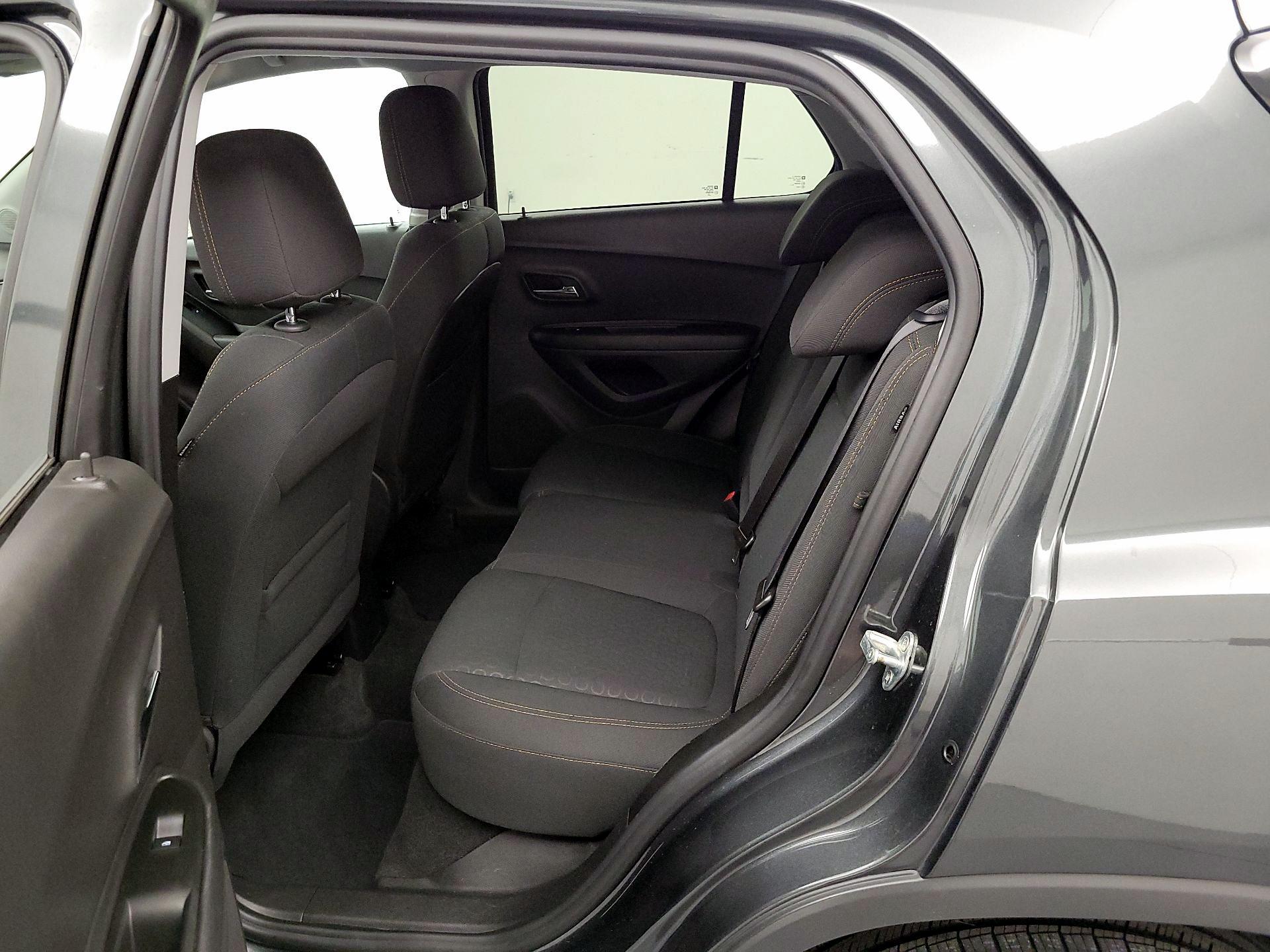 Thumbnail: 2020 Chevrolet Trax - 19