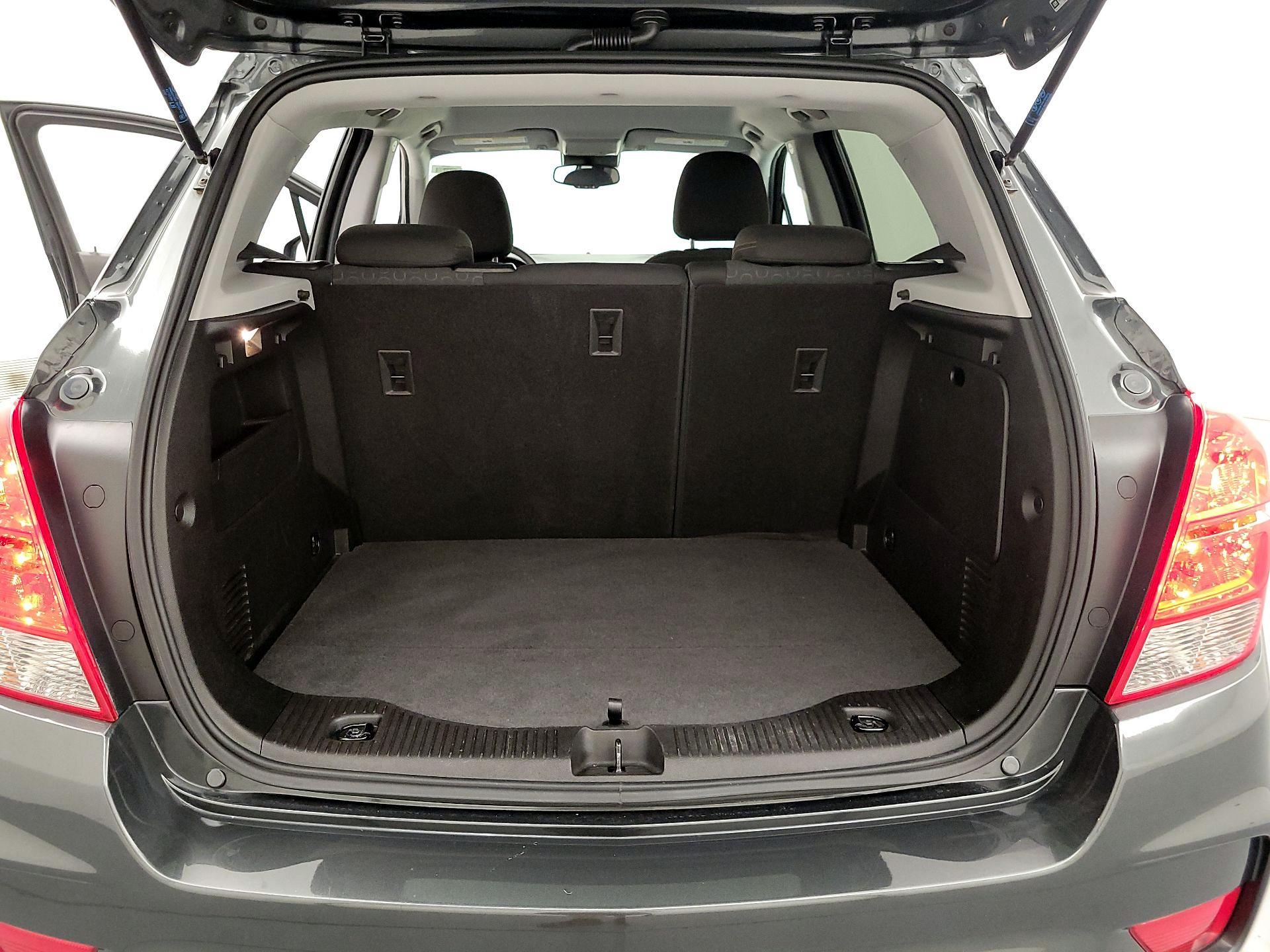 Thumbnail: 2020 Chevrolet Trax - 20