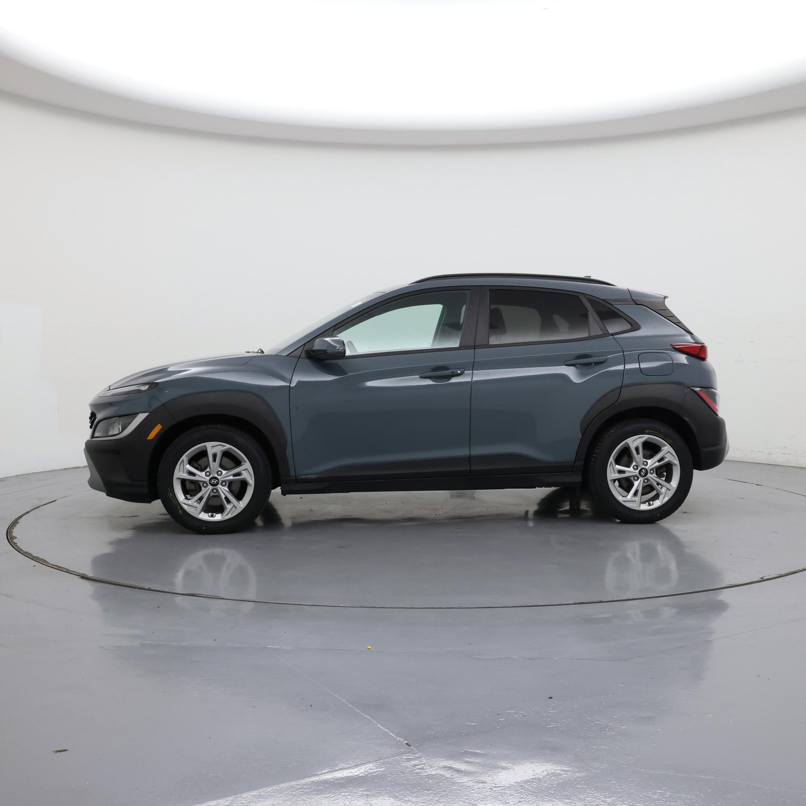 Thumbnail: 2022 Hyundai Kona - 3