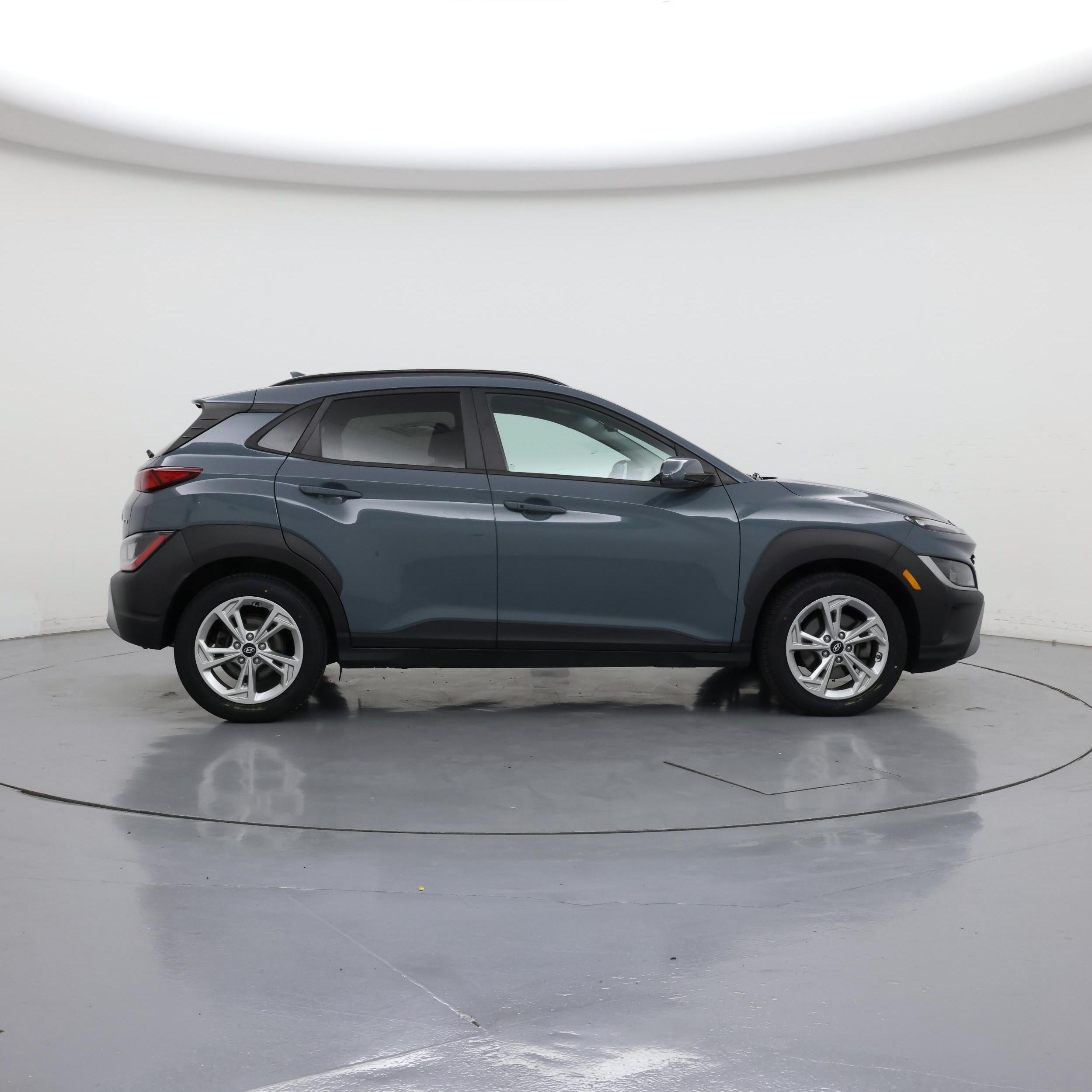 Thumbnail: 2022 Hyundai Kona - 7