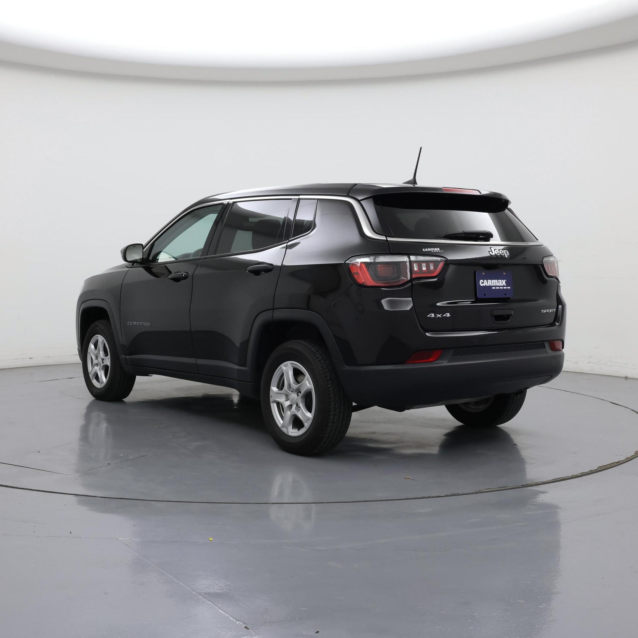 Thumbnail: 2022 Jeep Compass - 2