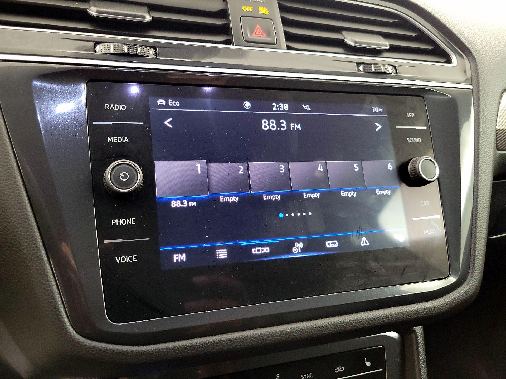 Thumbnail: 2024 Volkswagen Tiguan - 14