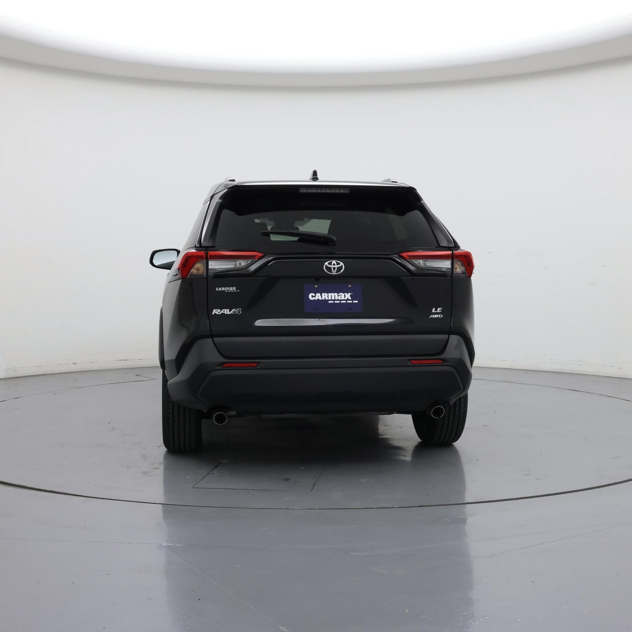 Thumbnail: 2021 Toyota RAV4 - 6