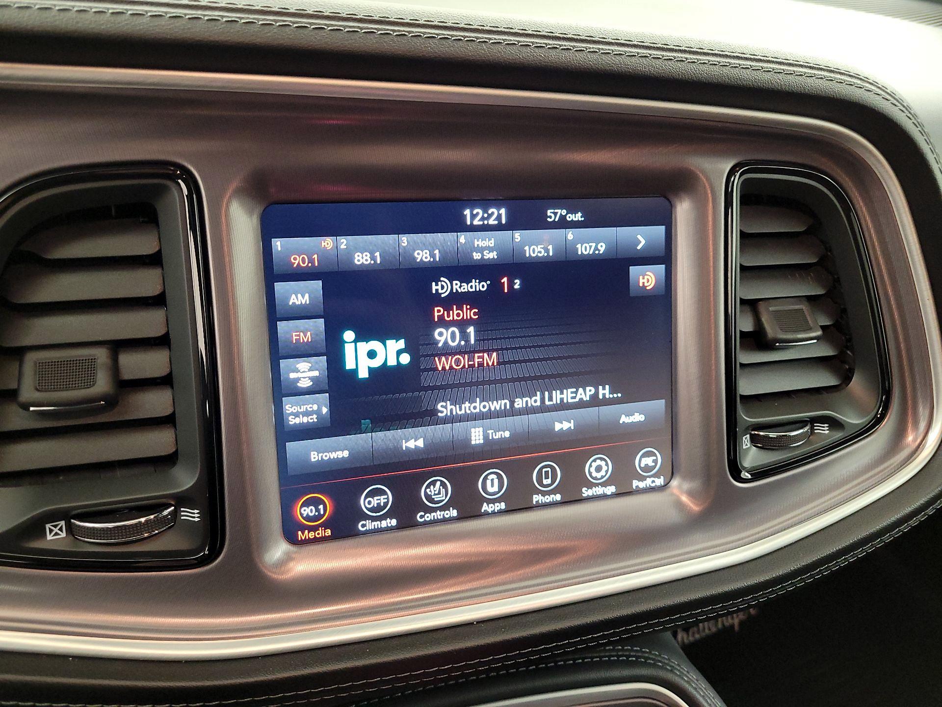 Thumbnail: 2021 Dodge Challenger - 15