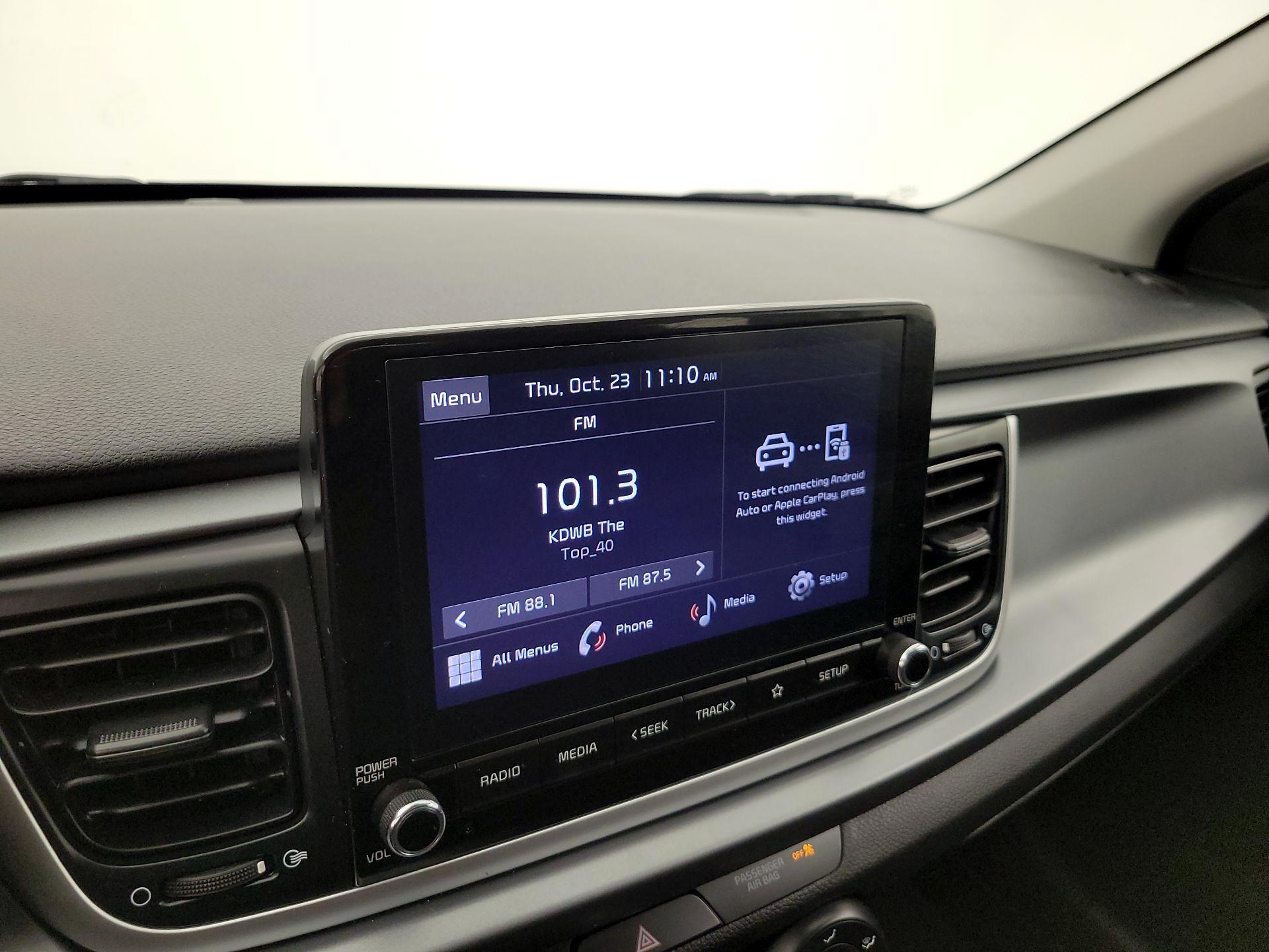 Thumbnail: 2023 Kia Rio - 15