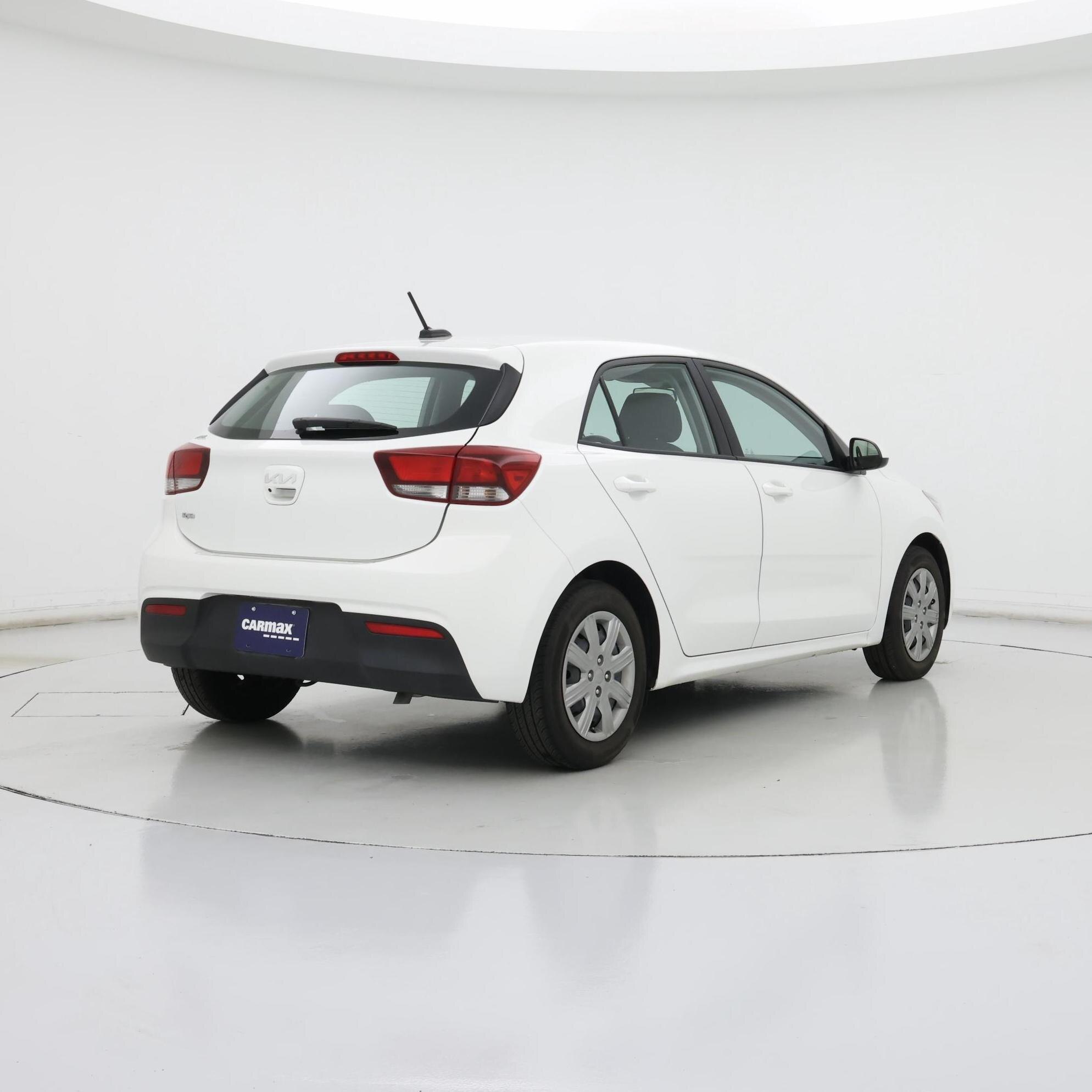 Thumbnail: 2023 Kia Rio - 8