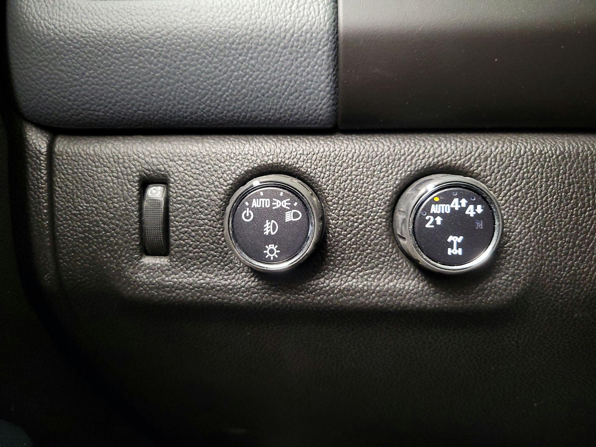 Thumbnail: 2017 Chevrolet Colorado - 13