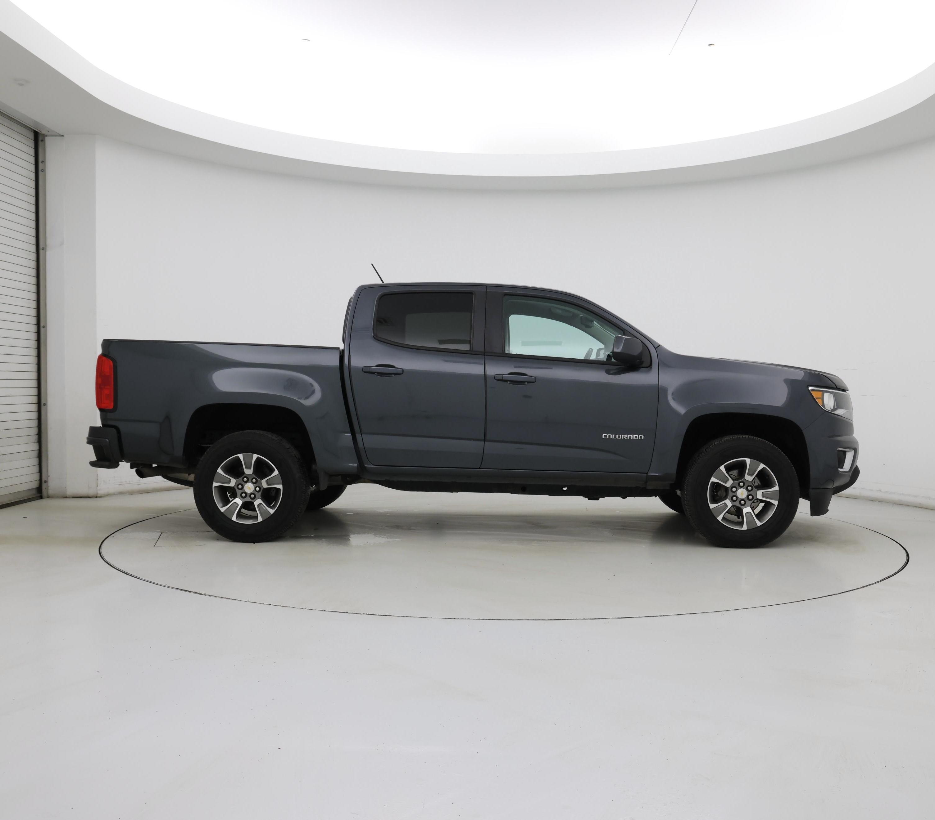Thumbnail: 2017 Chevrolet Colorado - 7