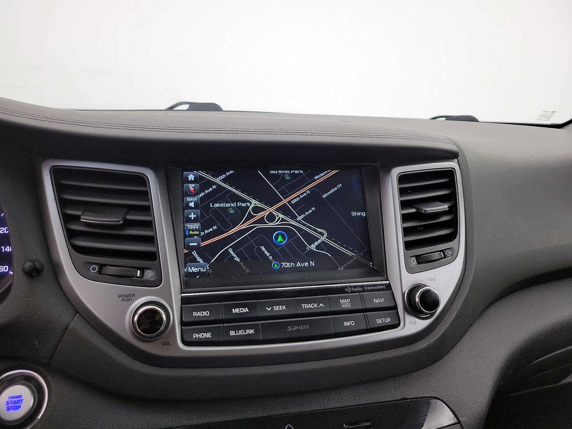 Thumbnail: 2016 Hyundai Tucson - 14