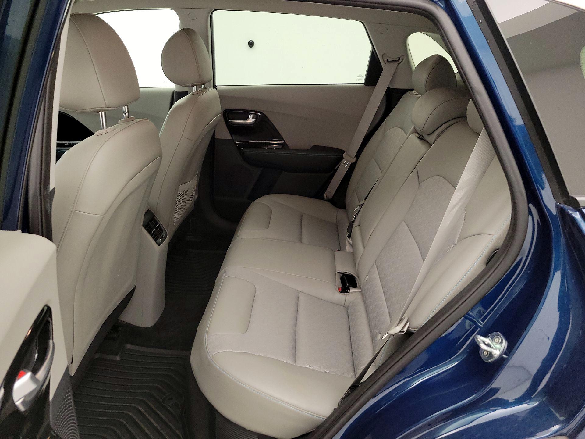 Thumbnail: 2020 Kia Niro - 19