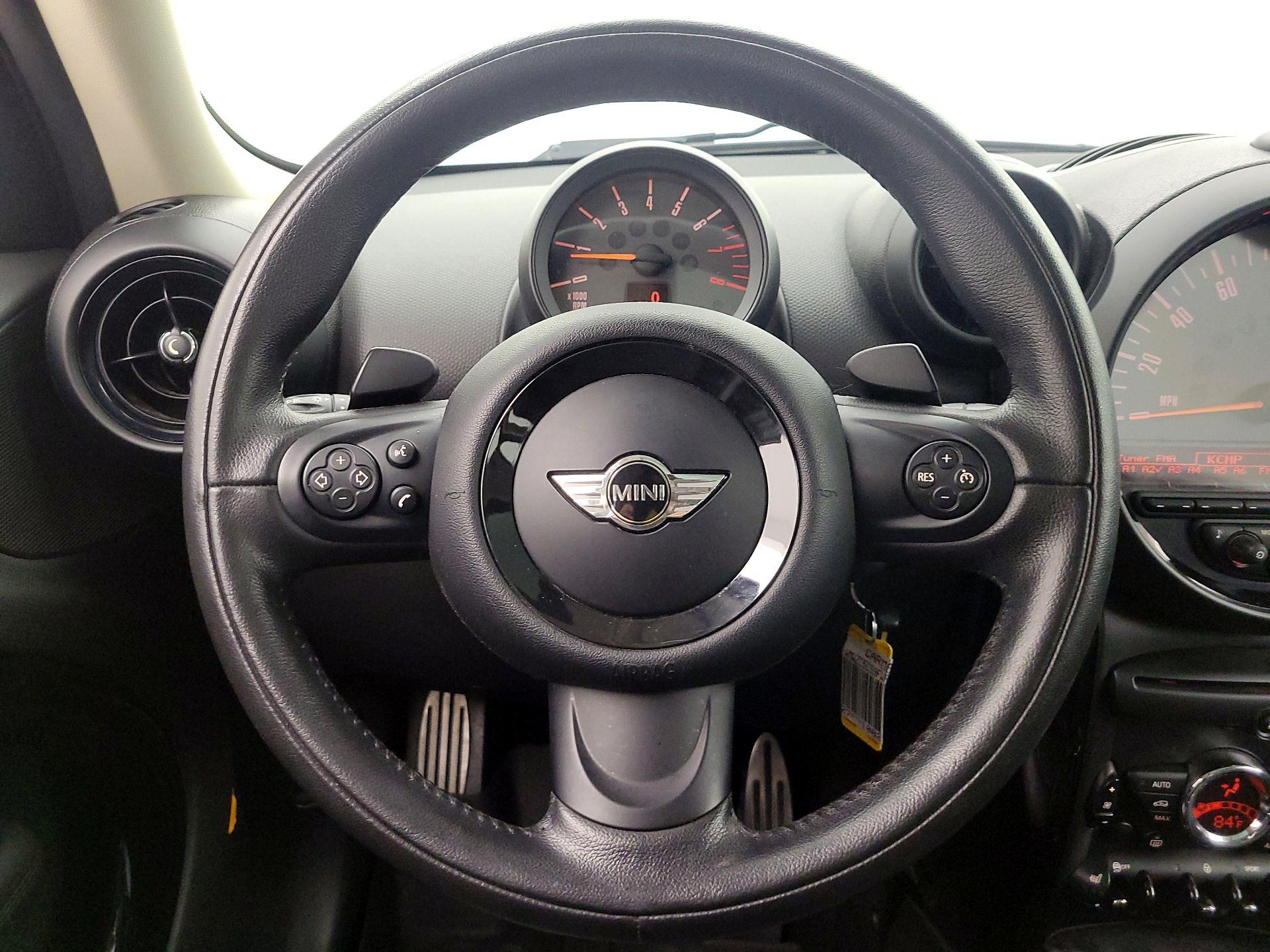 Thumbnail: 2015 MINI Cooper Countryman - 10