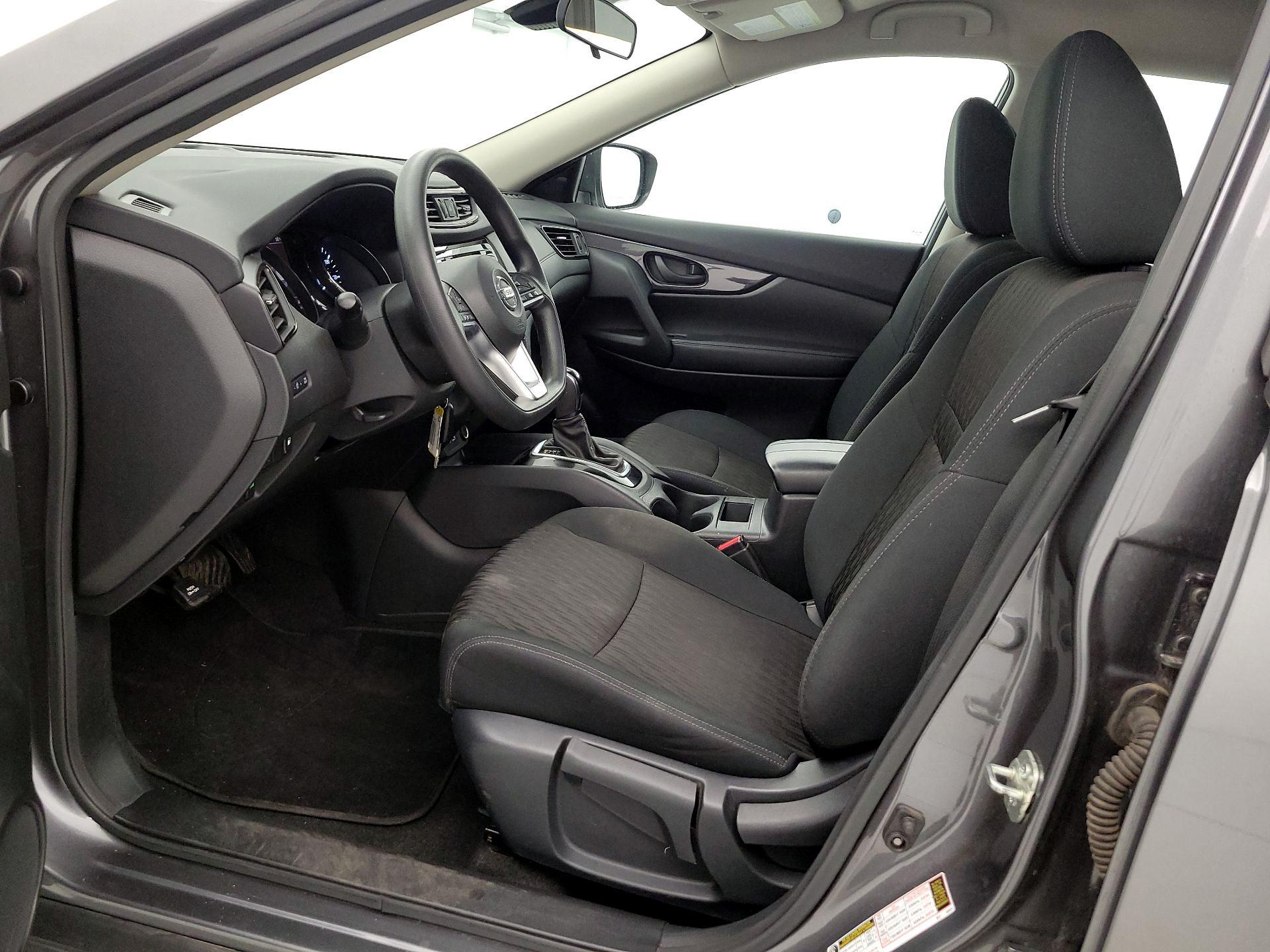 Thumbnail: 2020 Nissan Rogue - 11