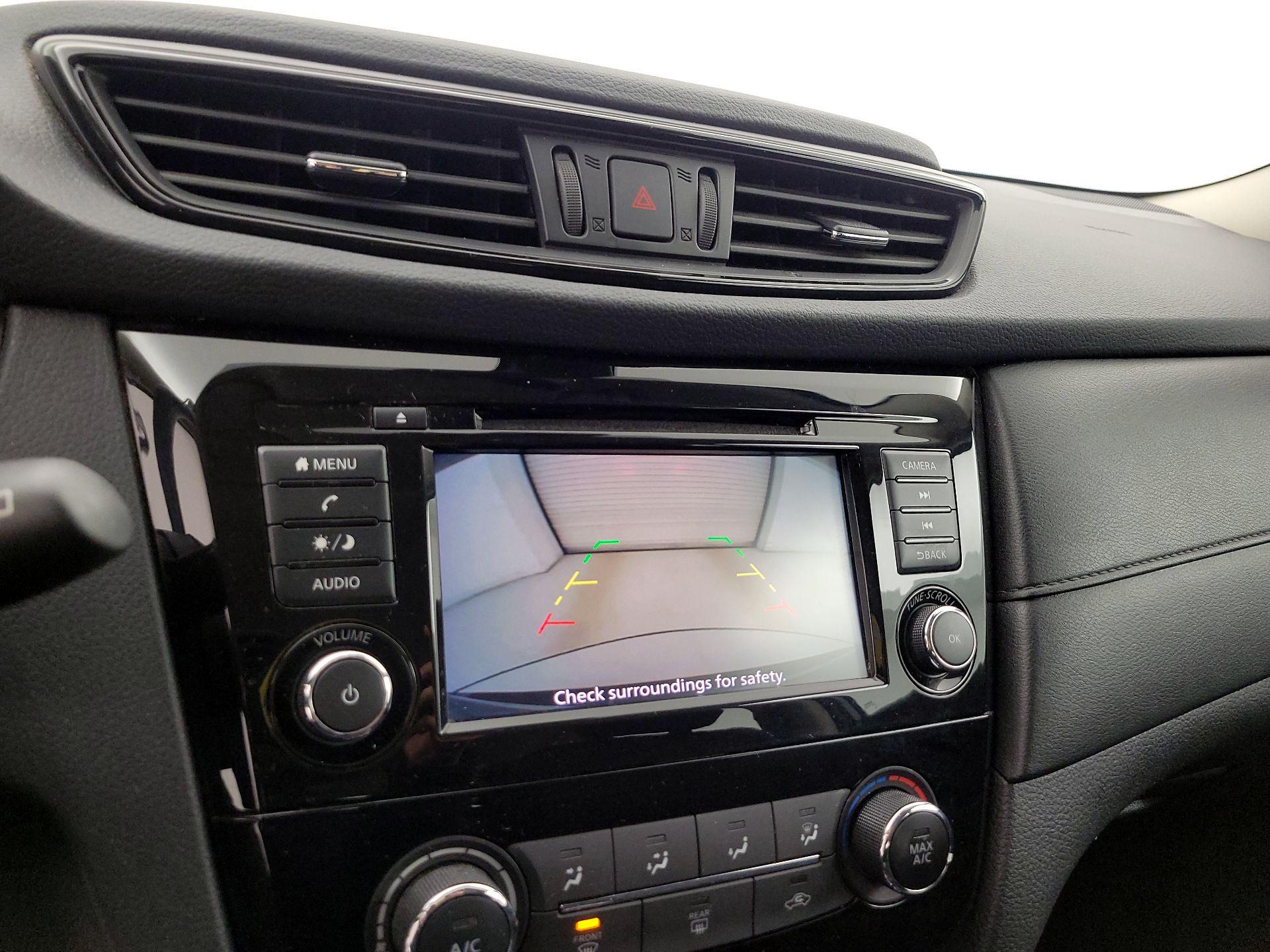 Thumbnail: 2020 Nissan Rogue - 14