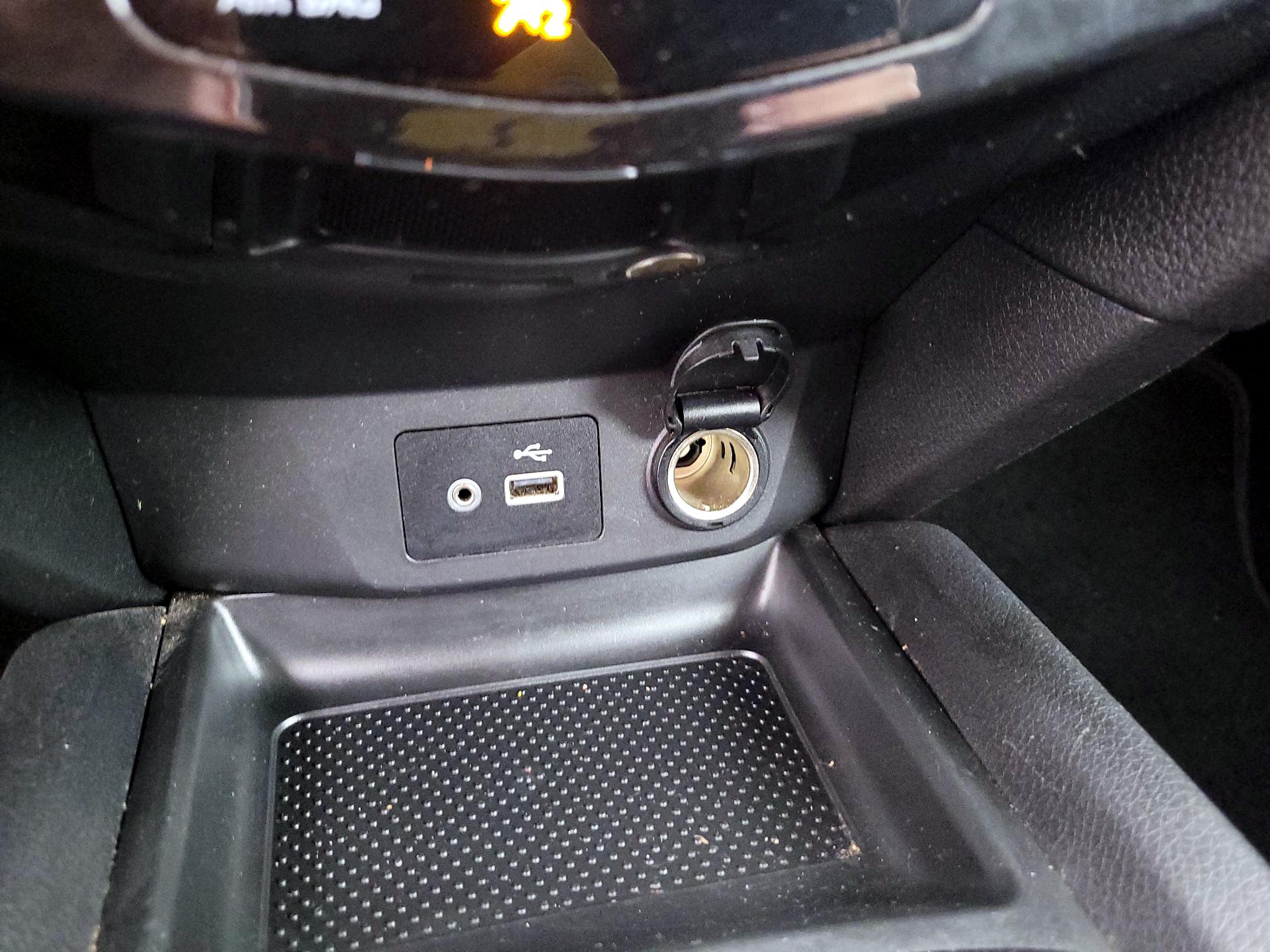 Thumbnail: 2020 Nissan Rogue - 18