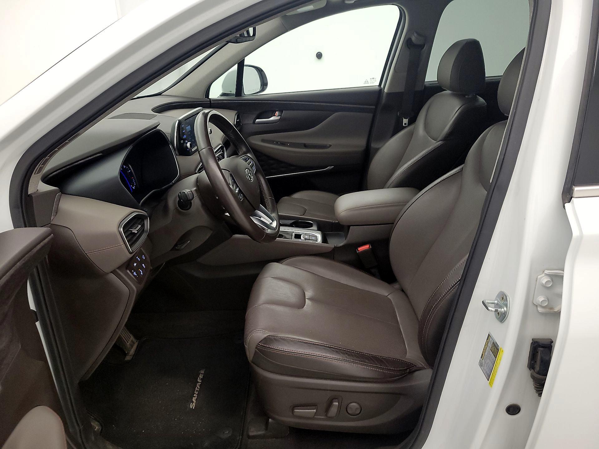 Thumbnail: 2020 Hyundai Santa Fe - 11