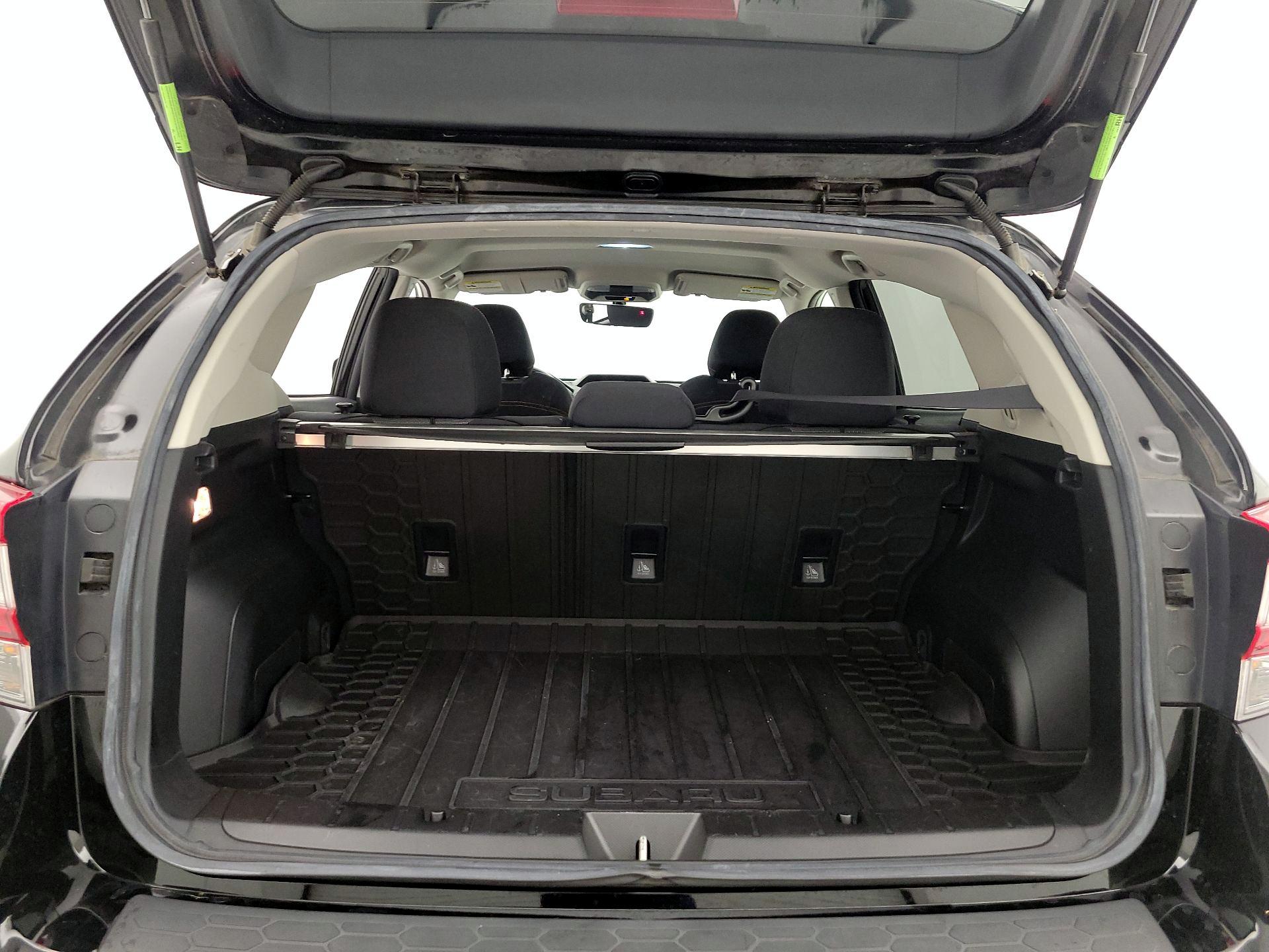 Thumbnail: 2019 Subaru Crosstrek - 20