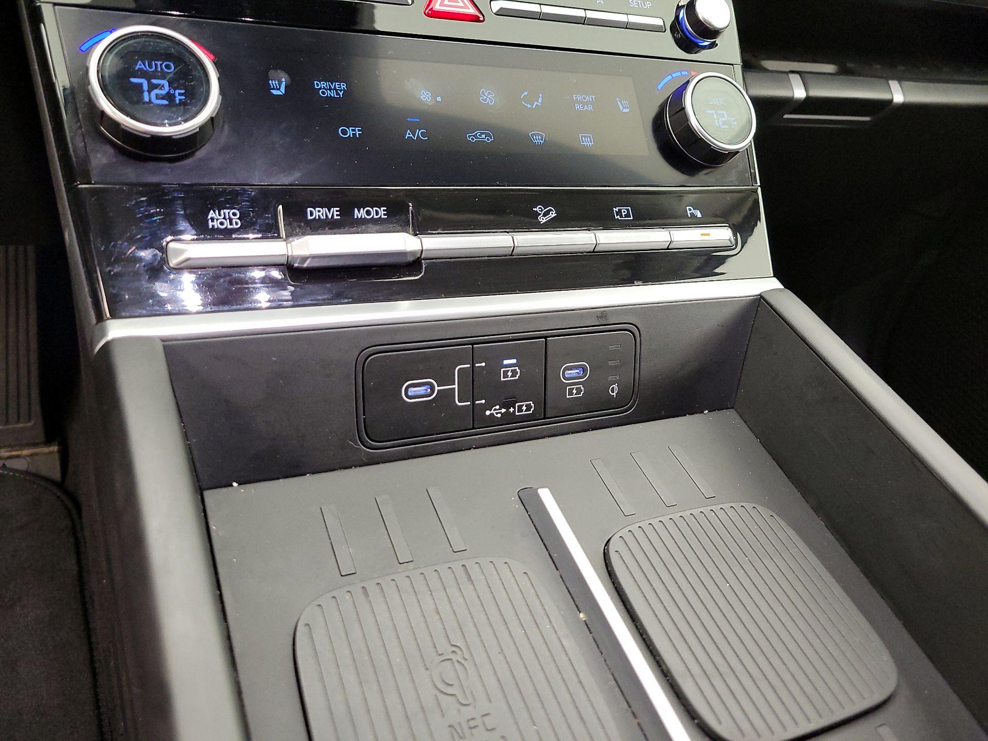 Thumbnail: 2024 Hyundai Santa Fe - 19