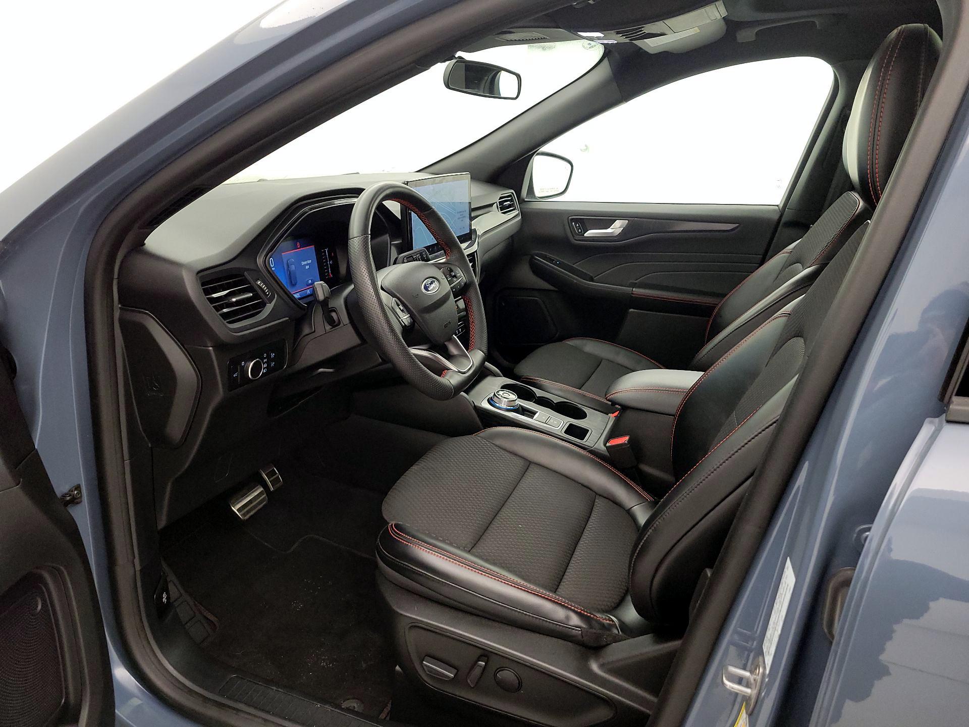 Thumbnail: 2023 Ford Escape - 11