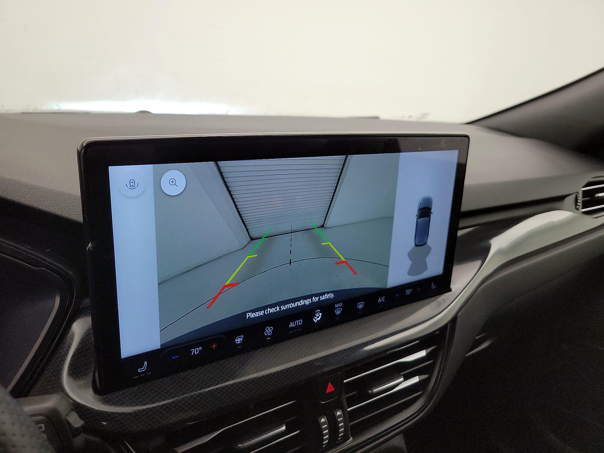 Thumbnail: 2023 Ford Escape - 15