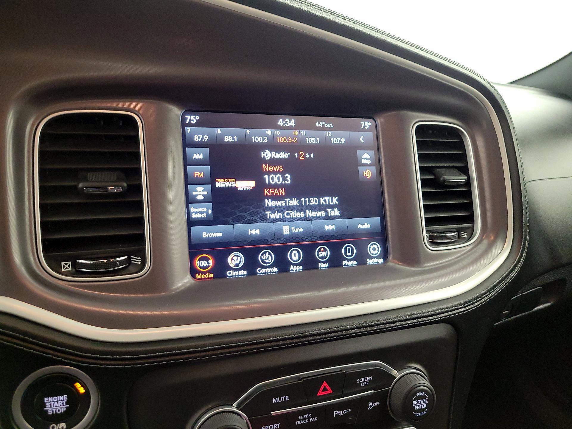 Thumbnail: 2021 Dodge Charger - 16