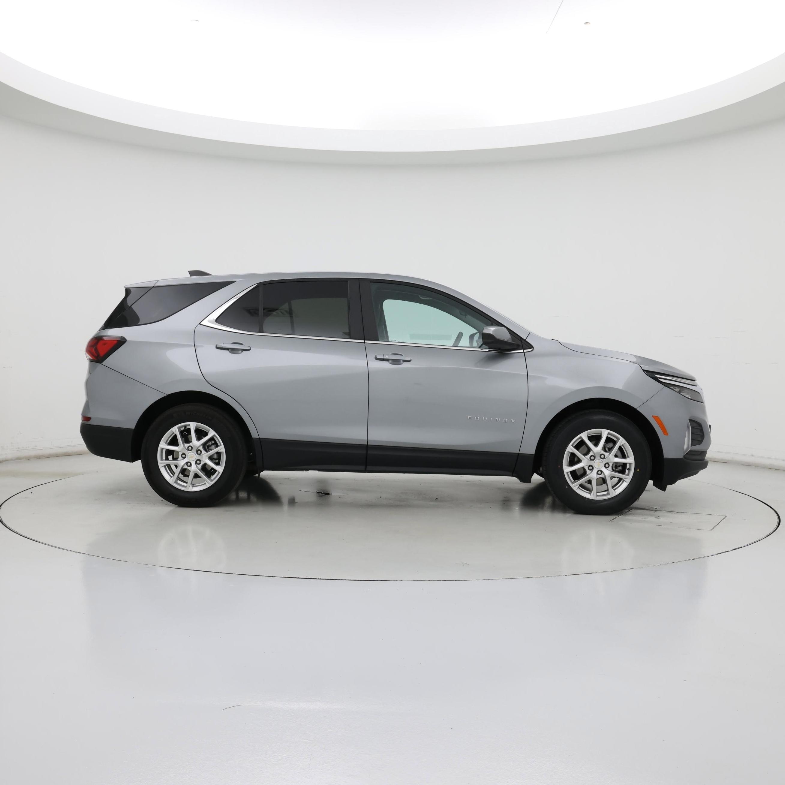 Thumbnail: 2023 Chevrolet Equinox - 7