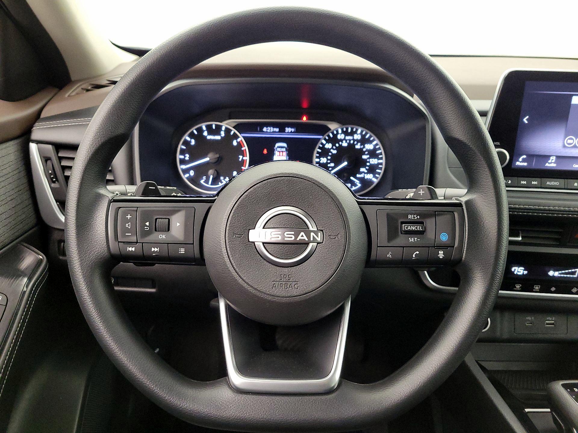 Thumbnail: 2023 Nissan Rogue - 10